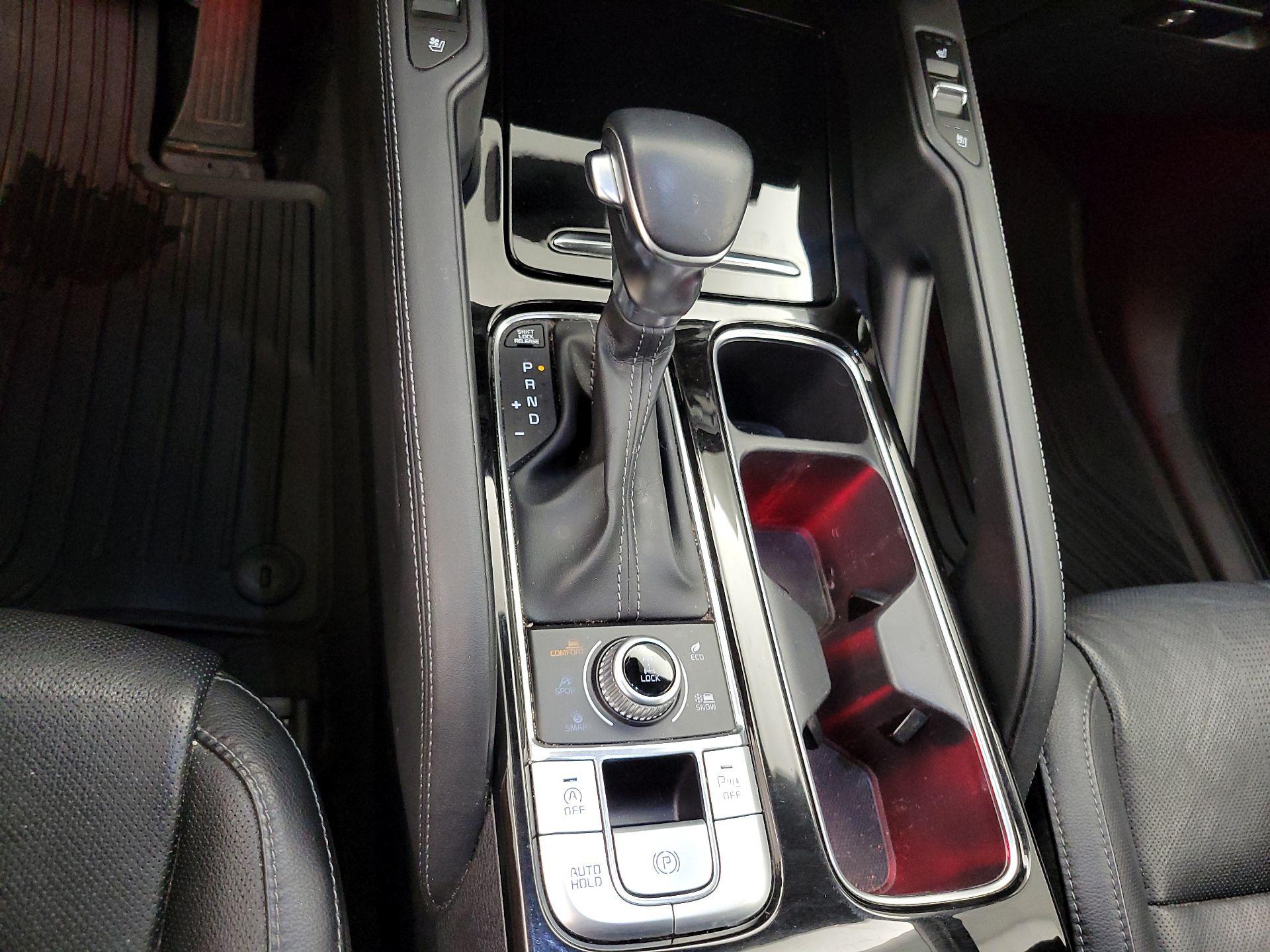 Thumbnail: 2021 Kia Telluride - 18