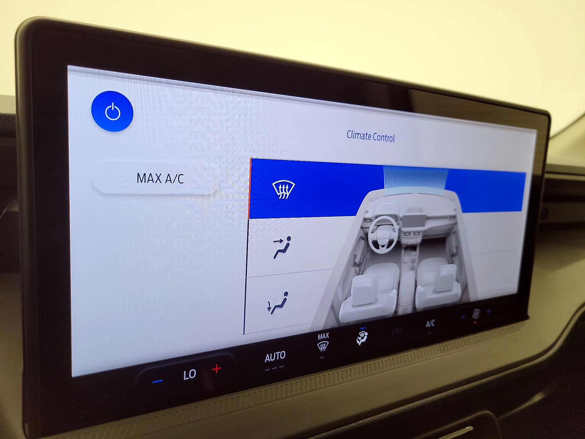 Thumbnail: 2025 Ford Maverick - 16