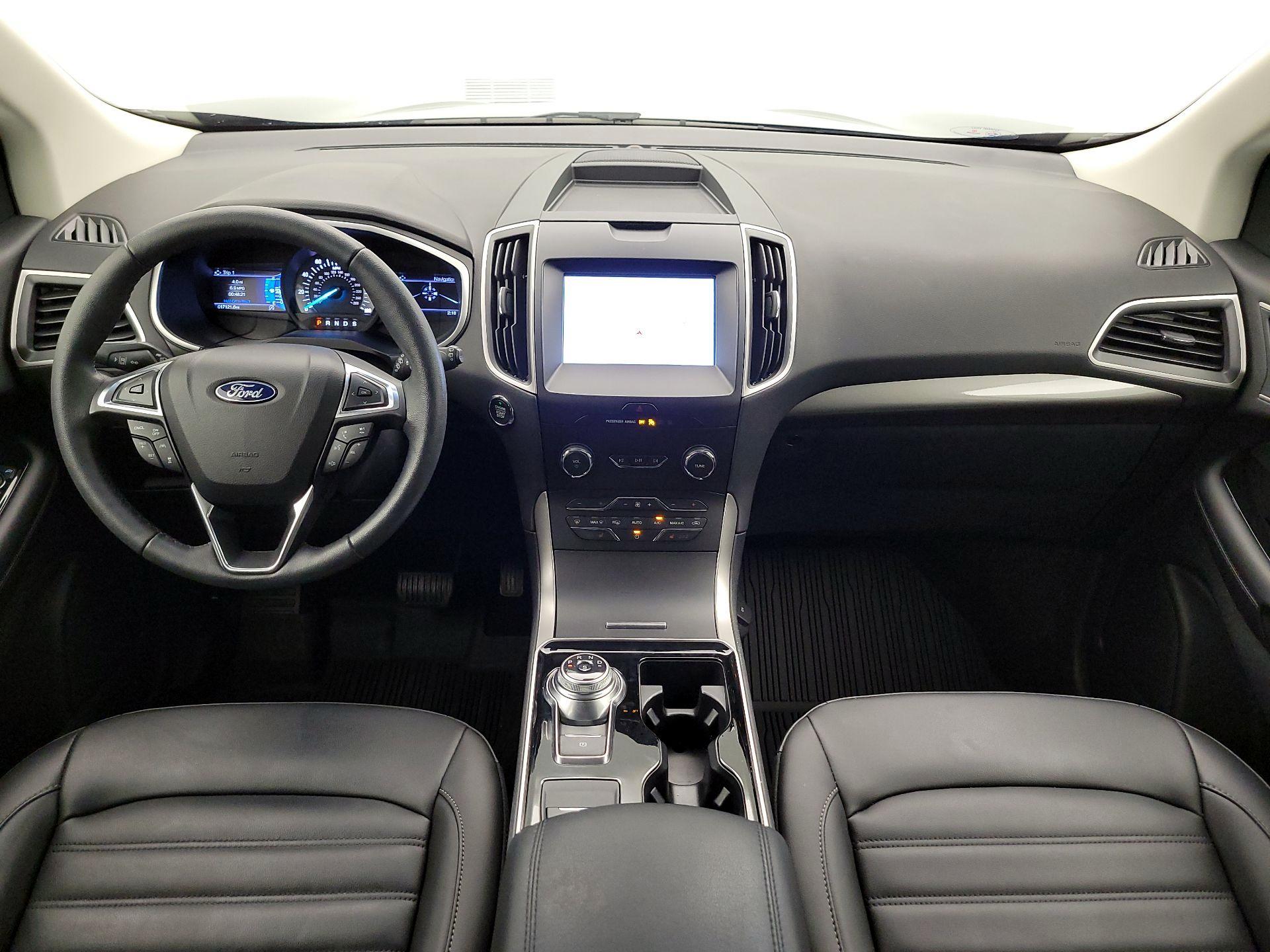 Thumbnail: 2020 Ford Edge - 9