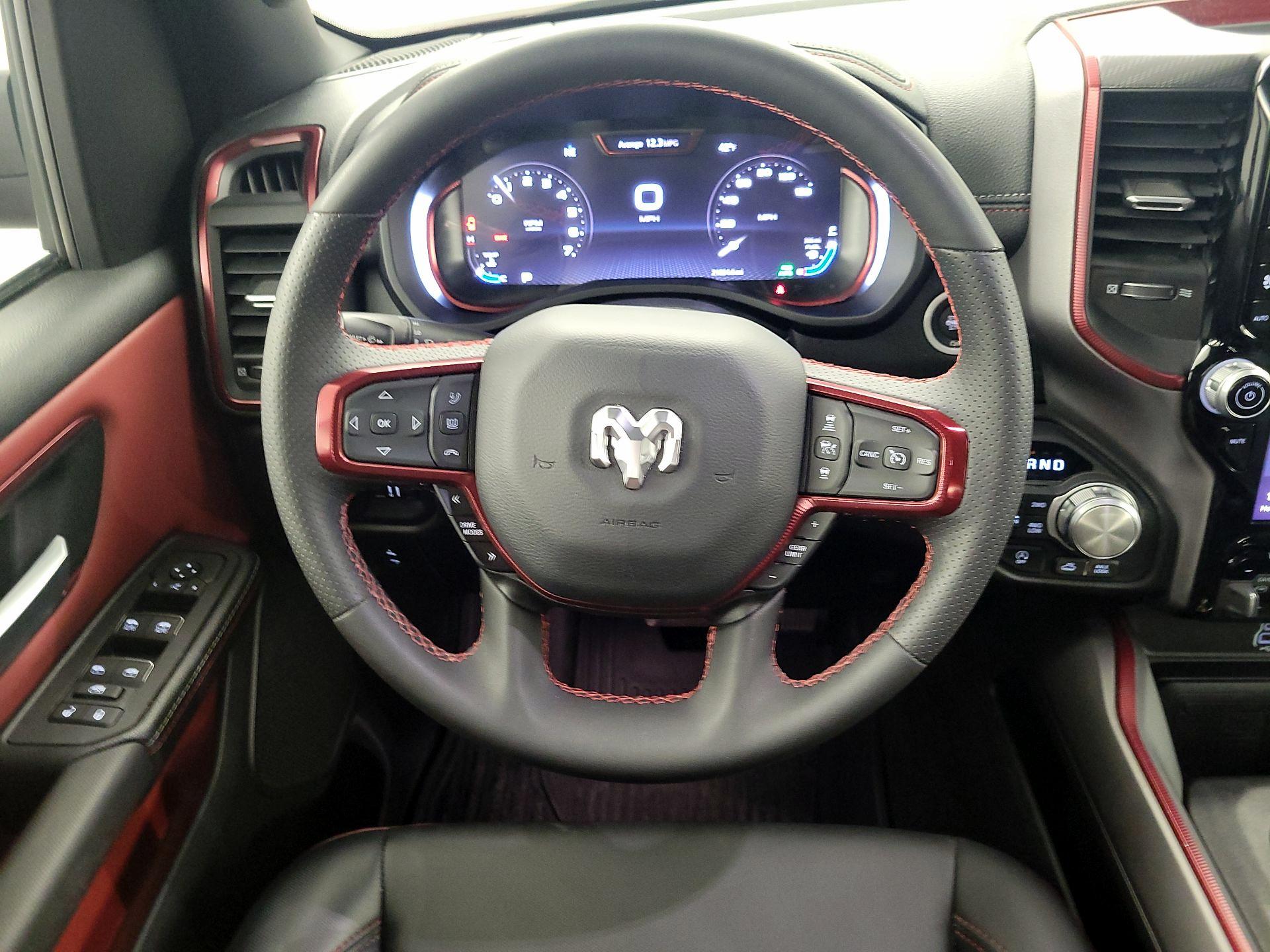 Thumbnail: 2025 RAM 1500 - 10