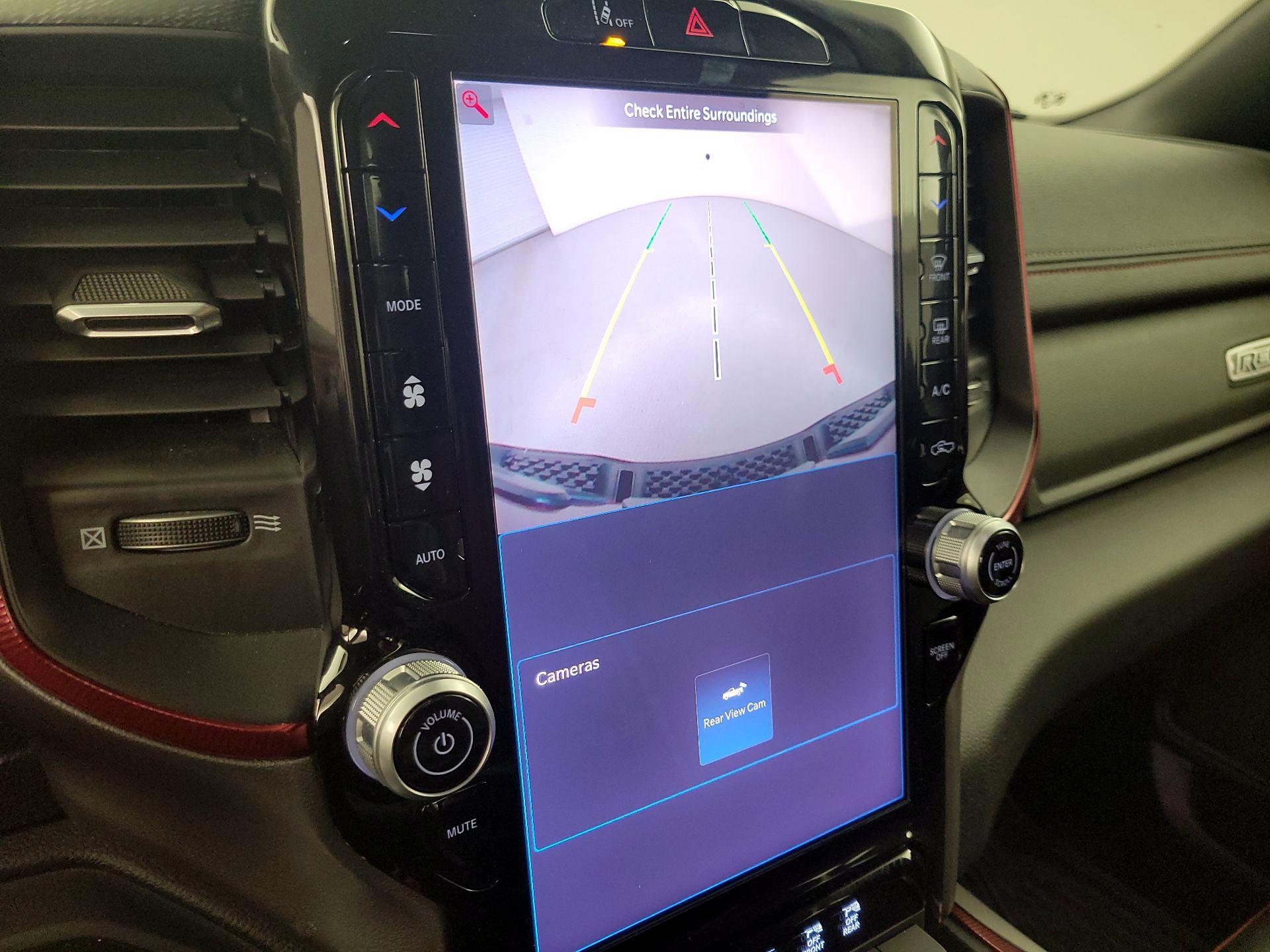 Thumbnail: 2025 RAM 1500 - 15