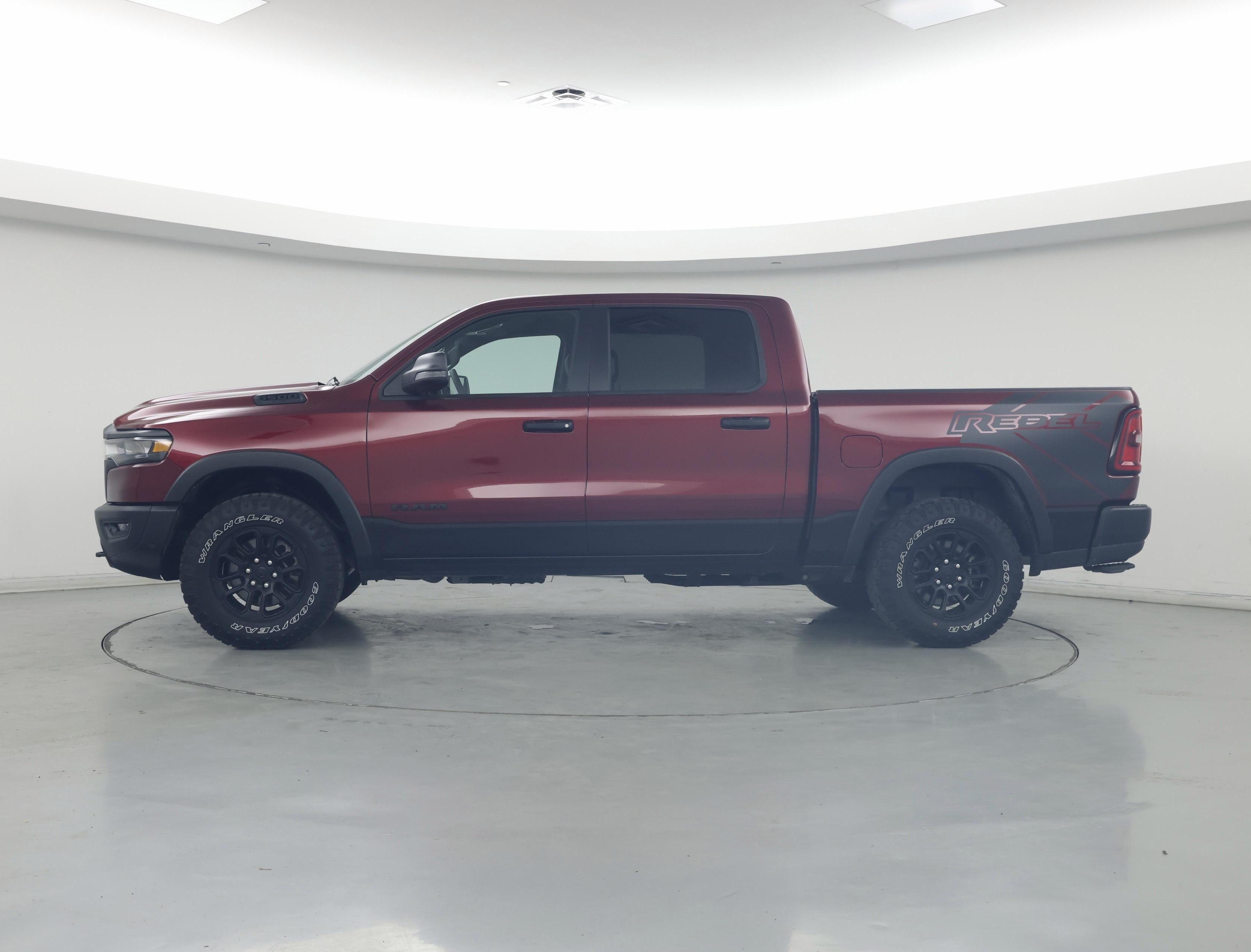 Thumbnail: 2025 RAM 1500 - 3