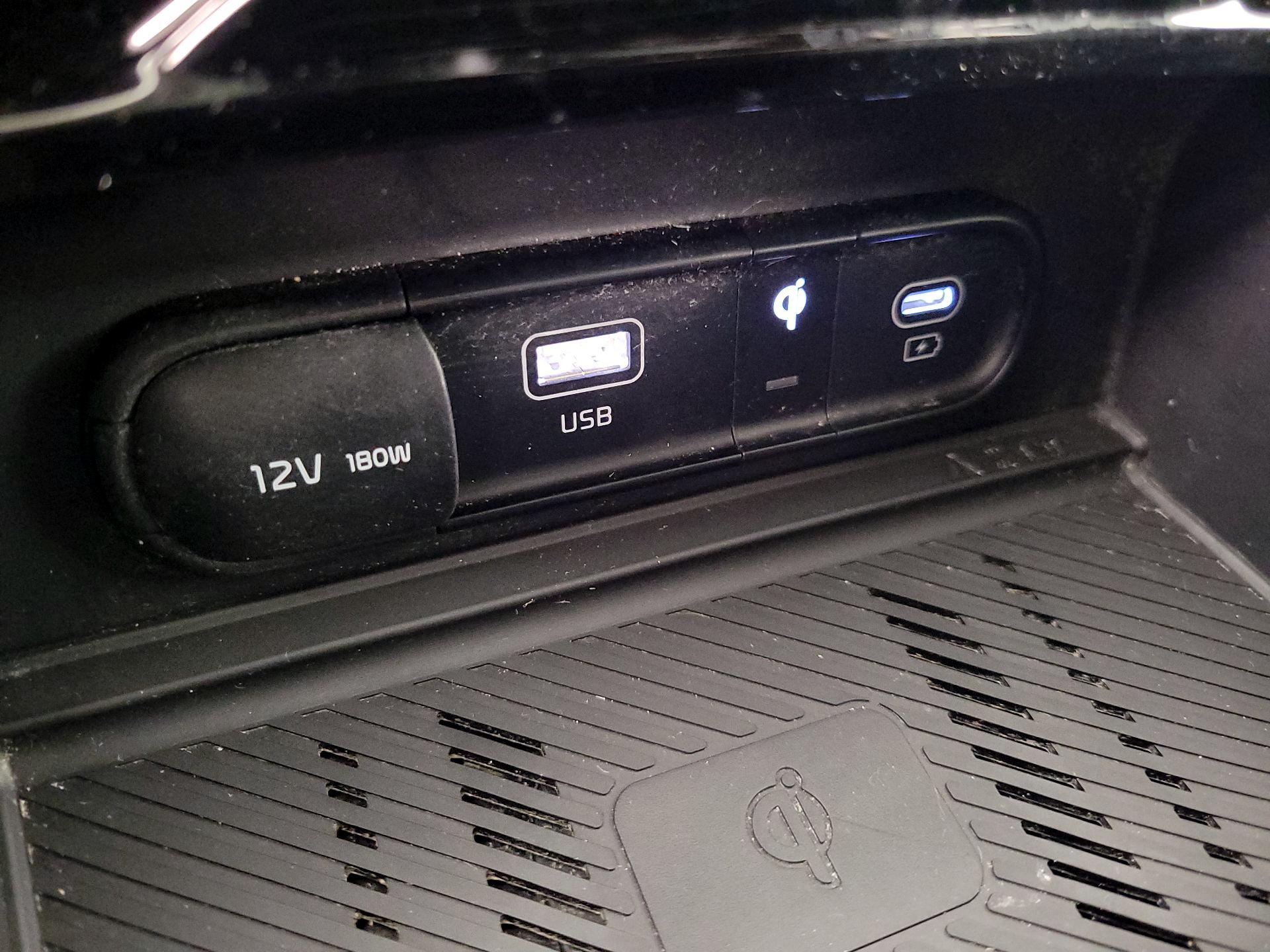 Thumbnail: 2025 Kia Sportage - 19