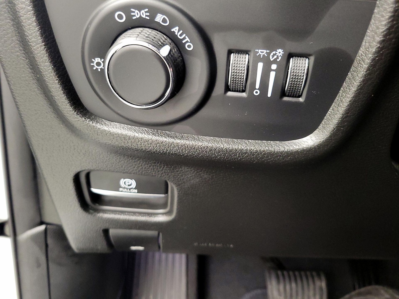 2025 Jeep Grand Cherokee L Laredo - Photo 14
