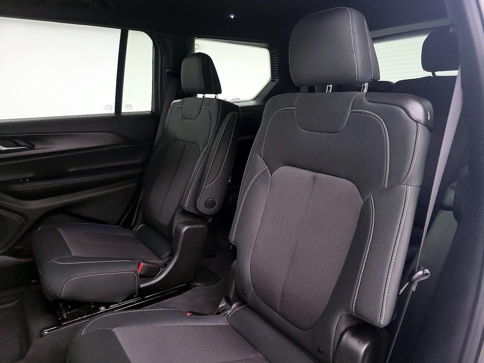 2025 Jeep Grand Cherokee L Laredo - Photo 21