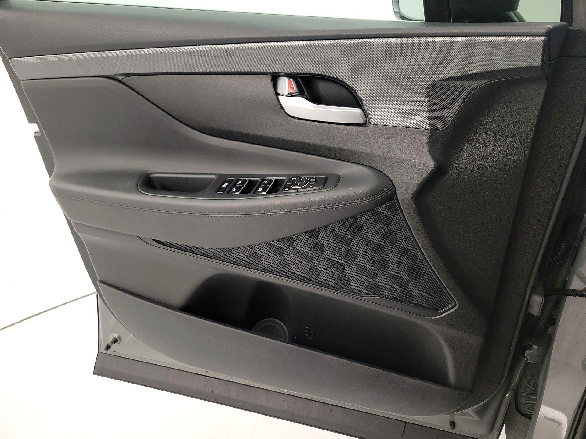 Thumbnail: 2021 Hyundai Santa Fe - 12