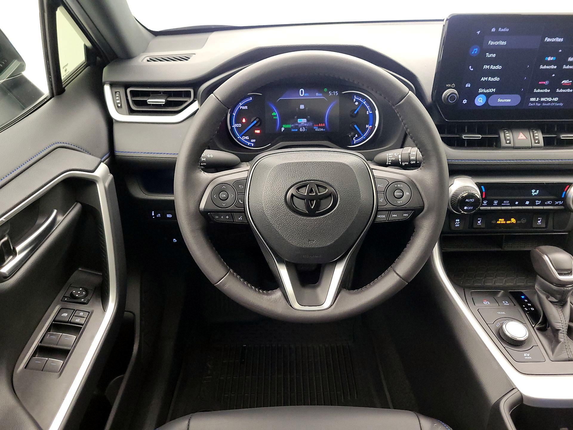 Thumbnail: 2024 Toyota RAV4 - 10