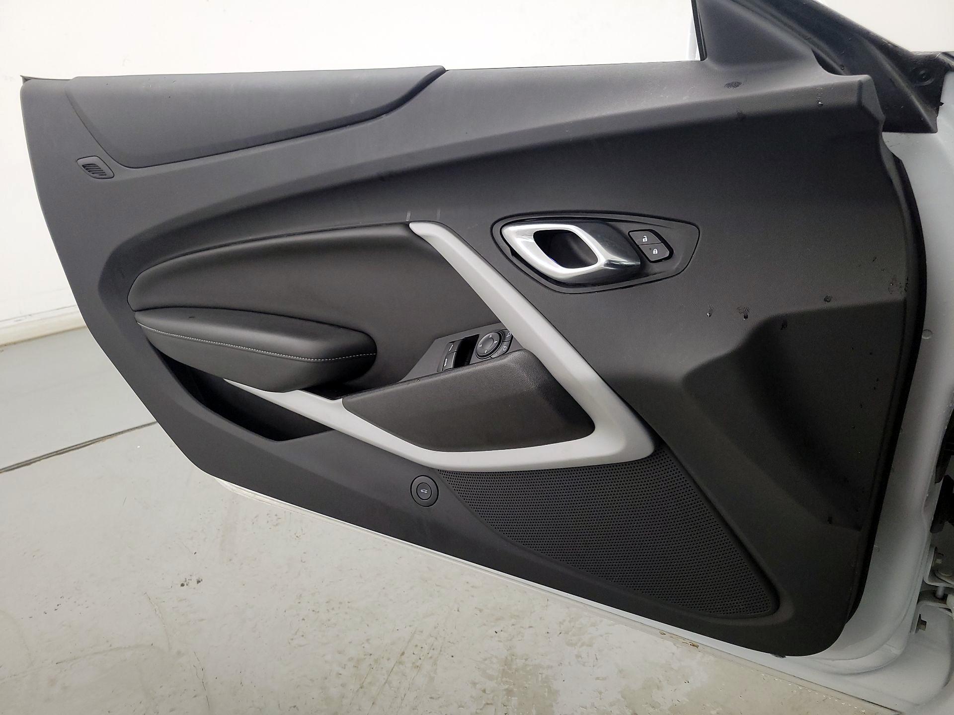 Thumbnail: 2021 Chevrolet Camaro - 12