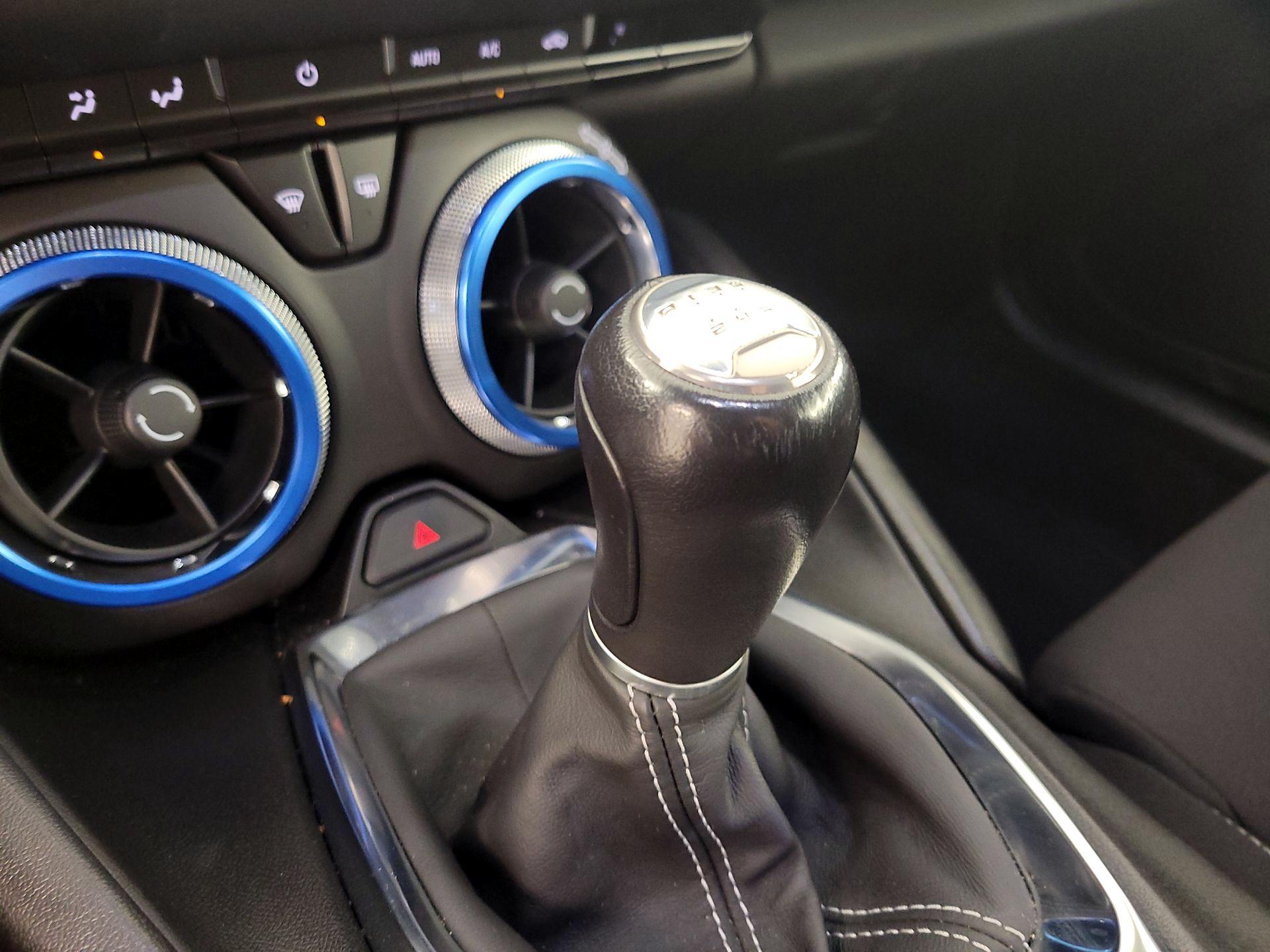 Thumbnail: 2021 Chevrolet Camaro - 18