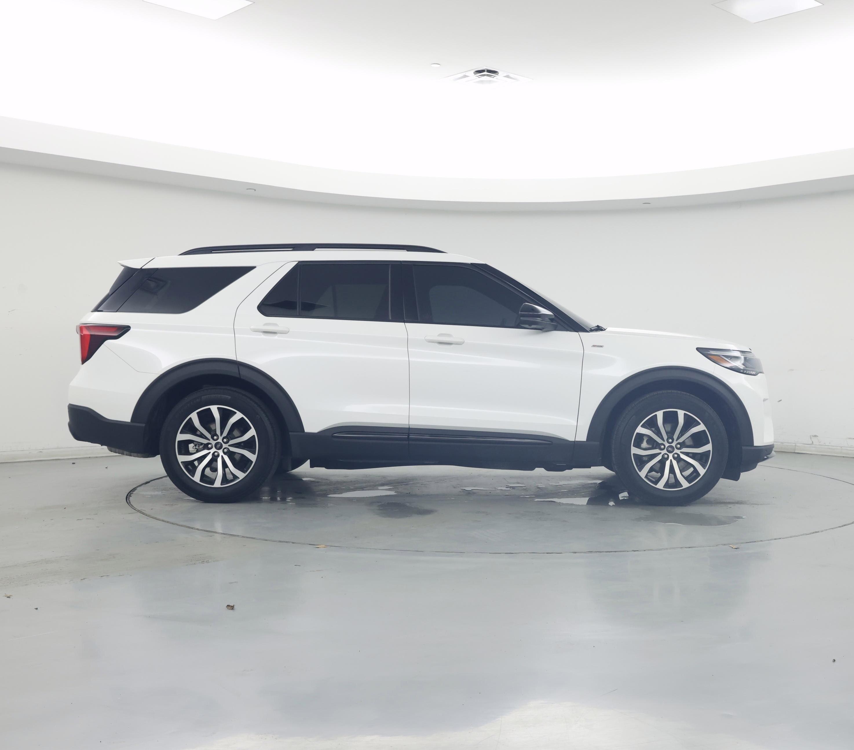 Thumbnail: 2025 Ford Explorer - 7