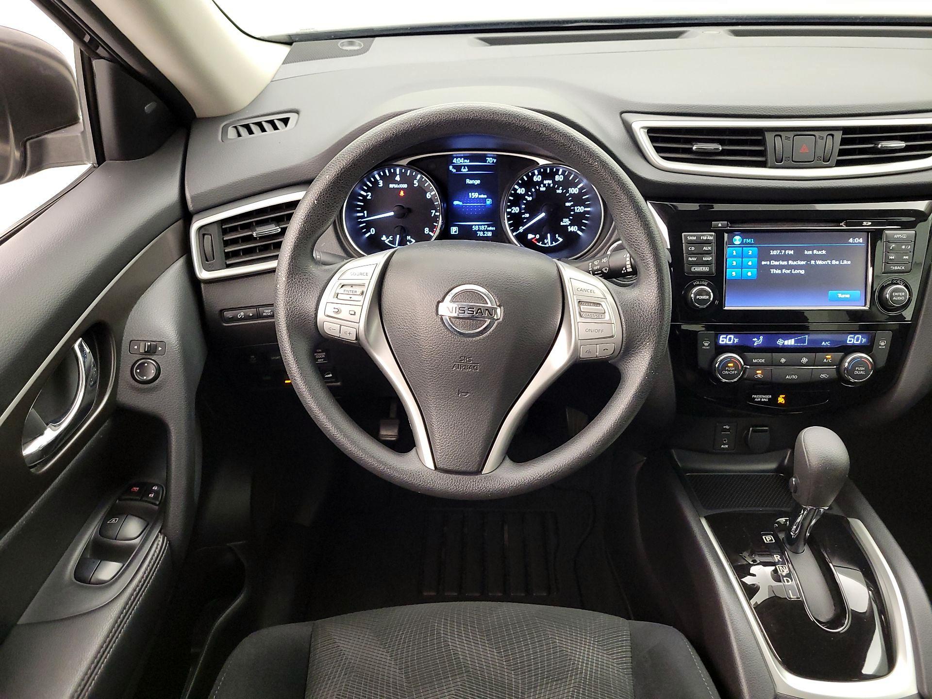 Thumbnail: 2015 Nissan Rogue - 10