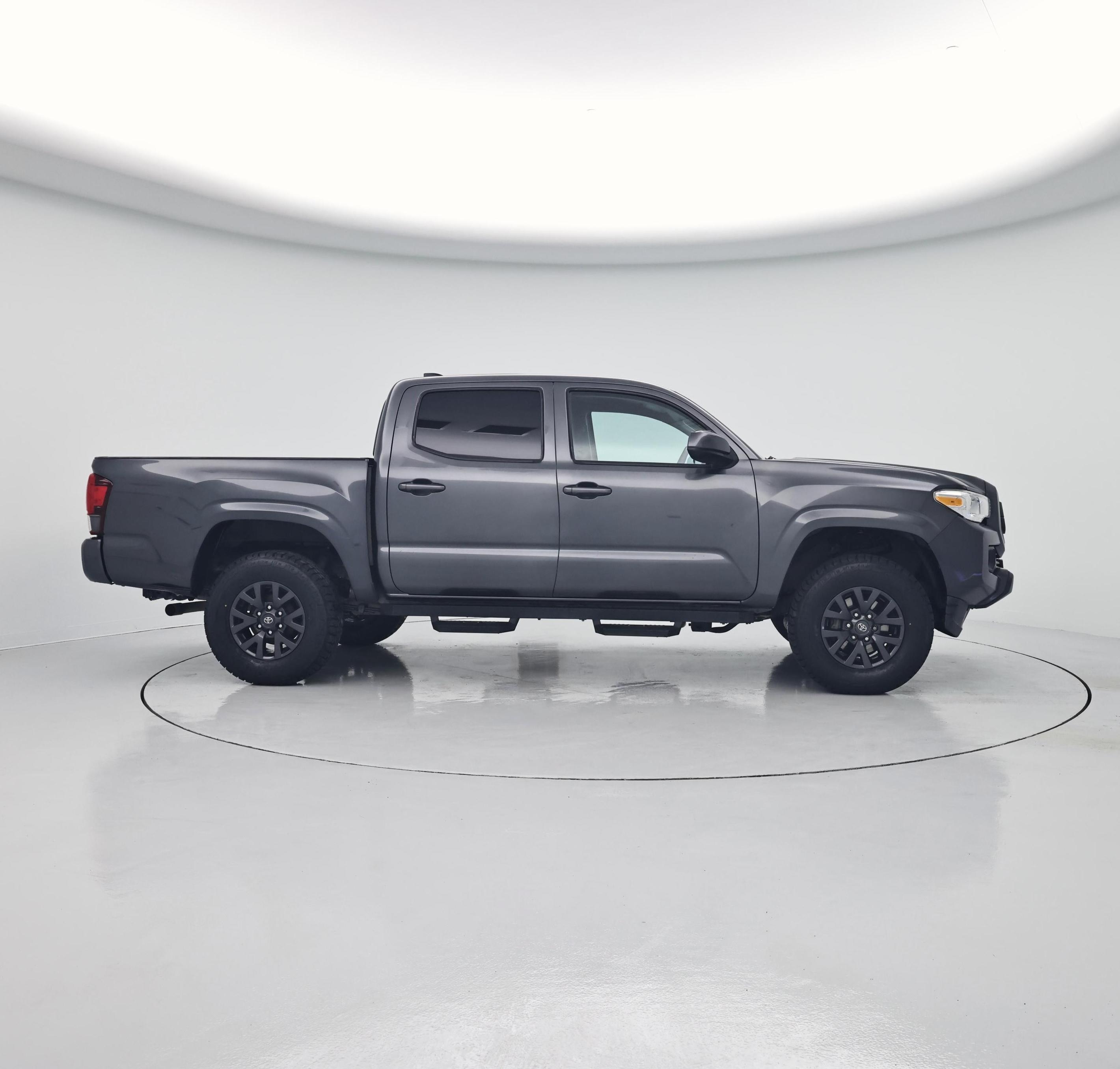 Thumbnail: 2021 Toyota Tacoma - 7