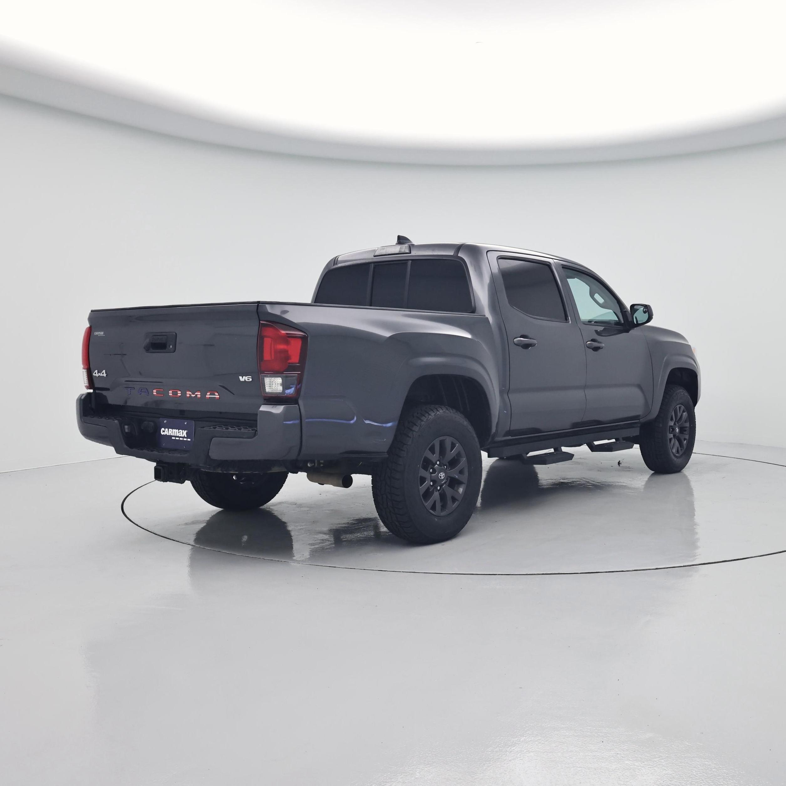 Thumbnail: 2021 Toyota Tacoma - 8
