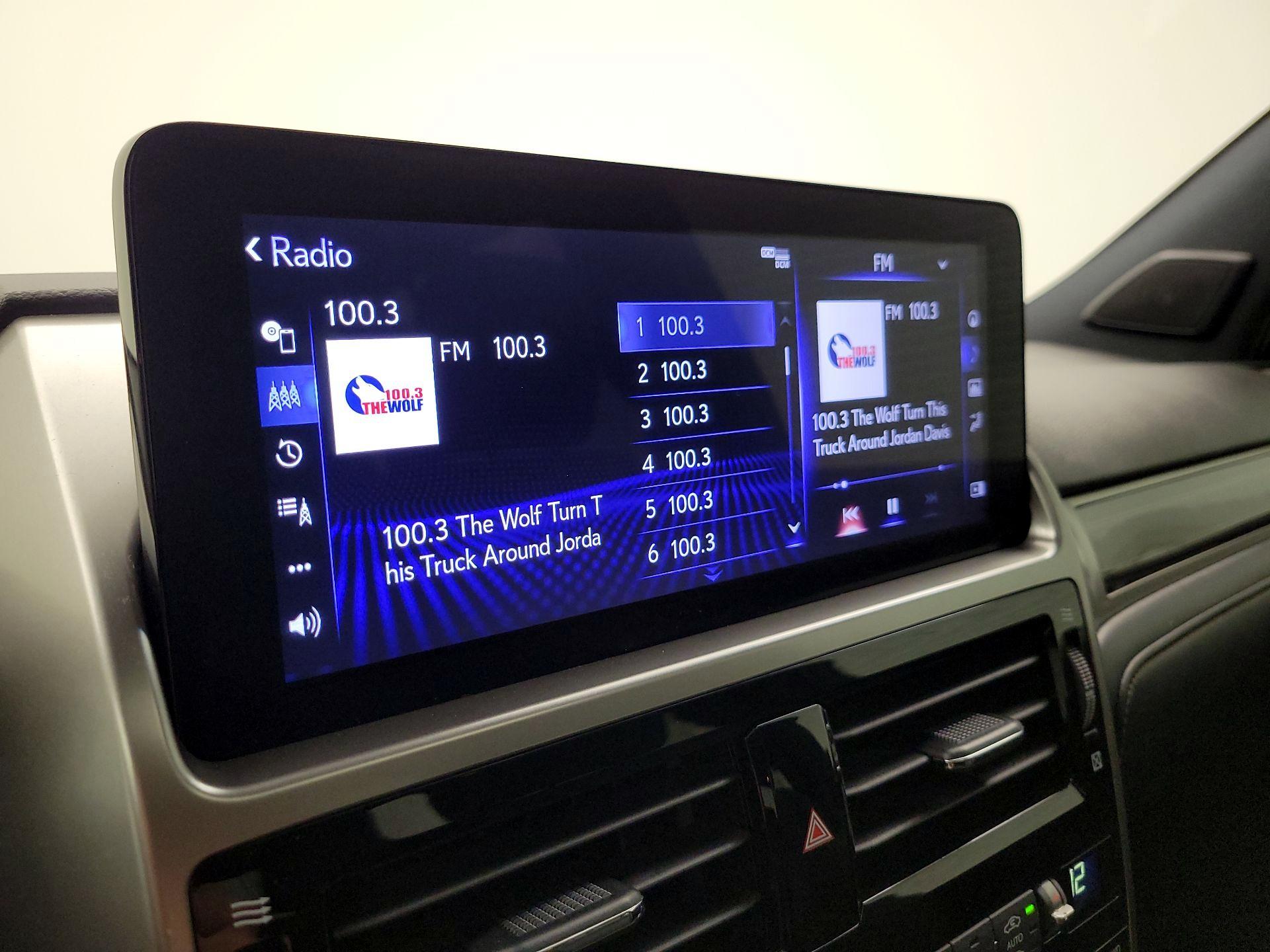 Thumbnail: 2022 Lexus GX - 16