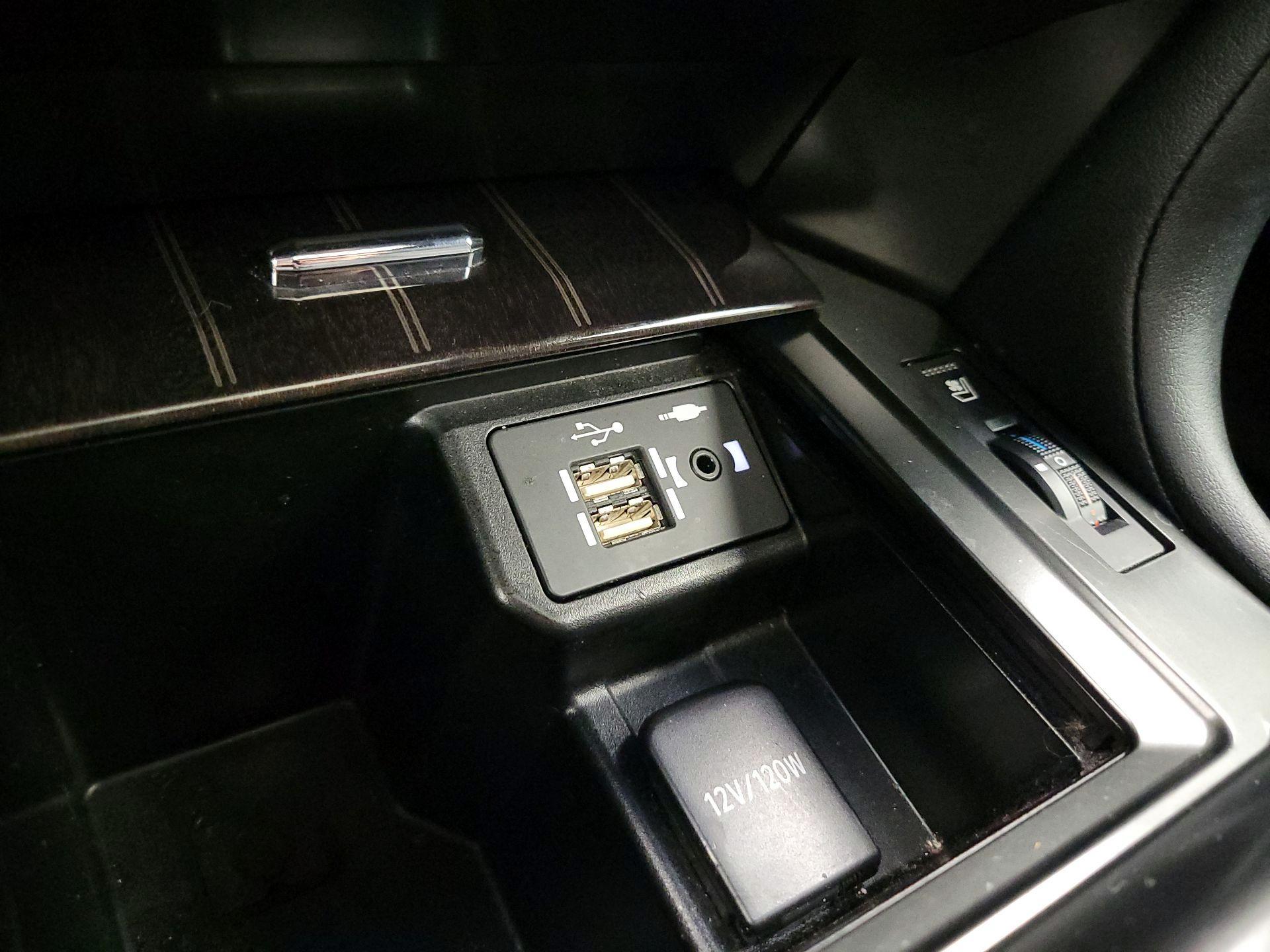 Thumbnail: 2022 Lexus GX - 19