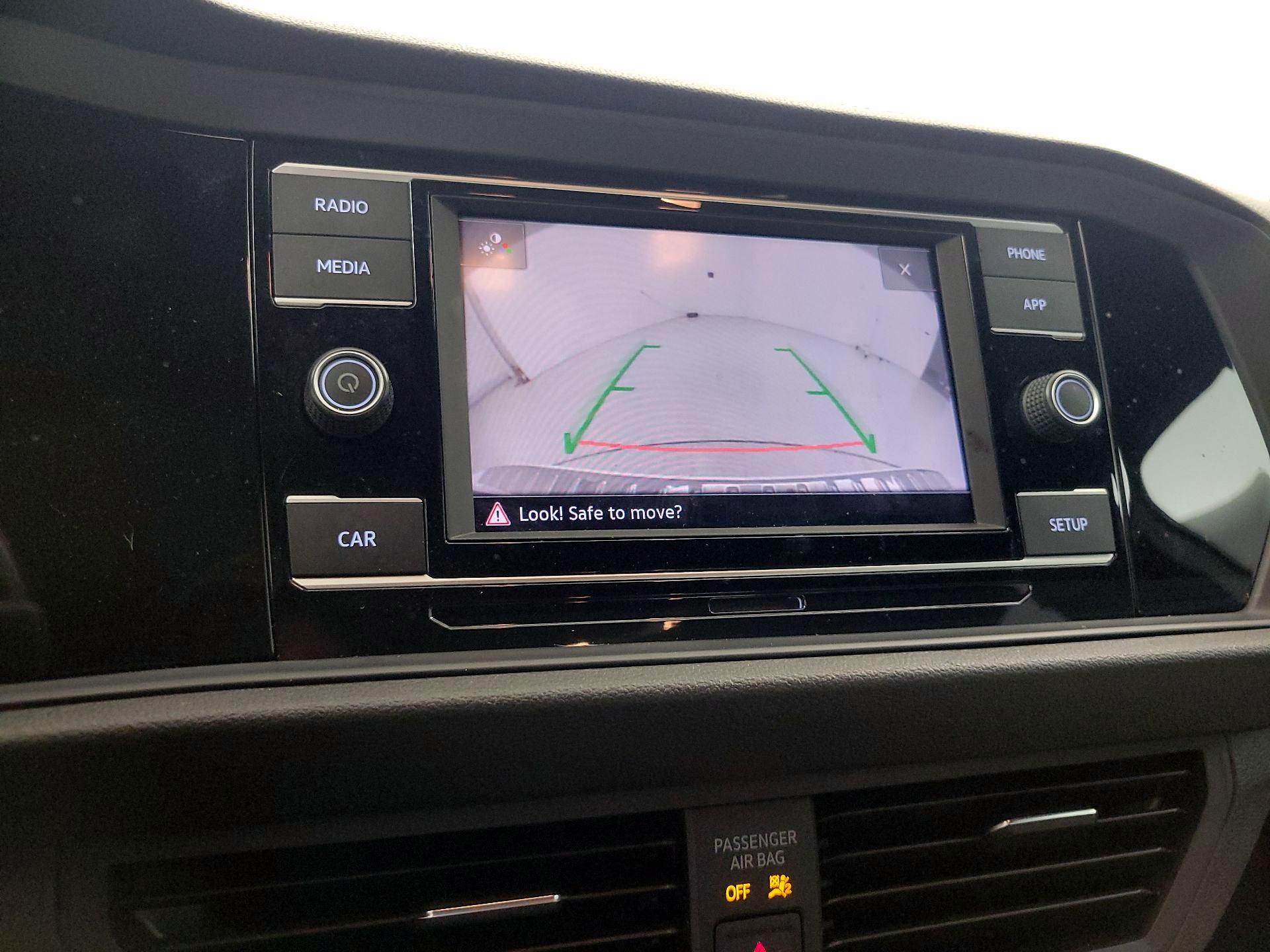 Thumbnail: 2019 Volkswagen Jetta - 14