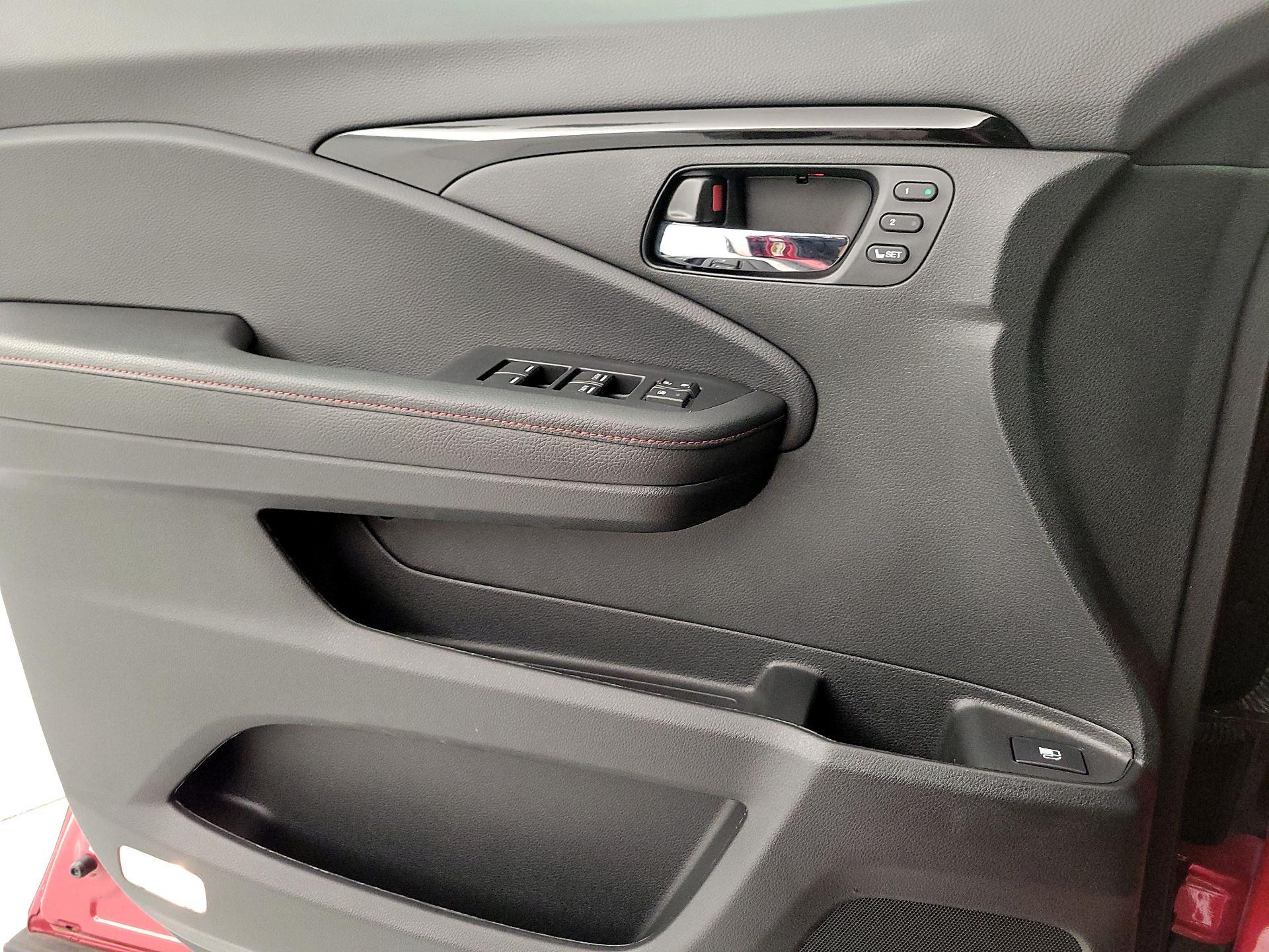 Thumbnail: 2025 Honda Ridgeline - 12