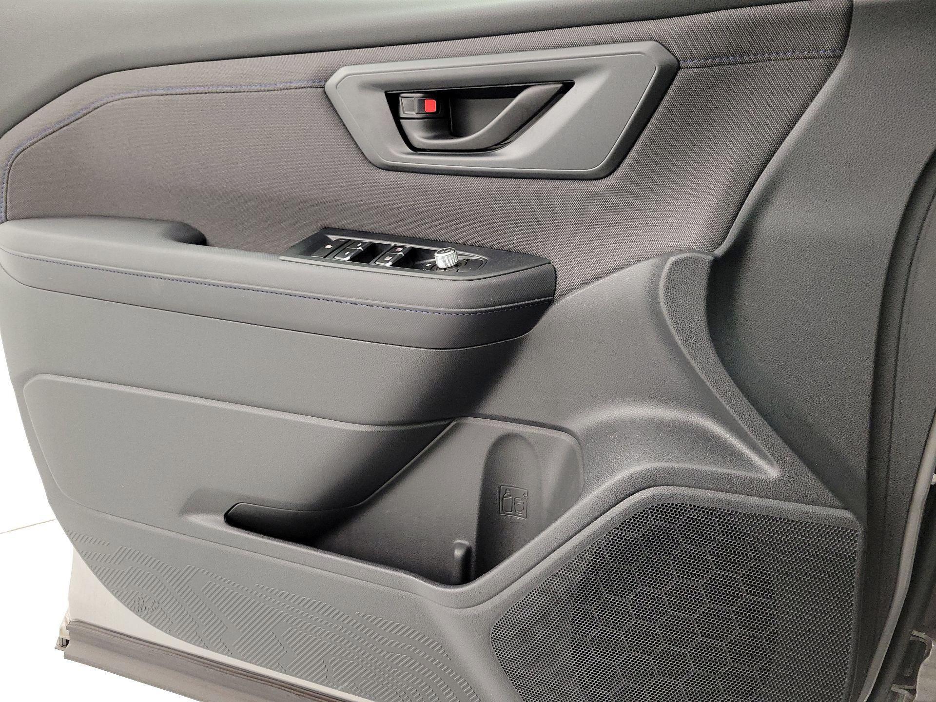 Thumbnail: 2025 Subaru Forester - 12