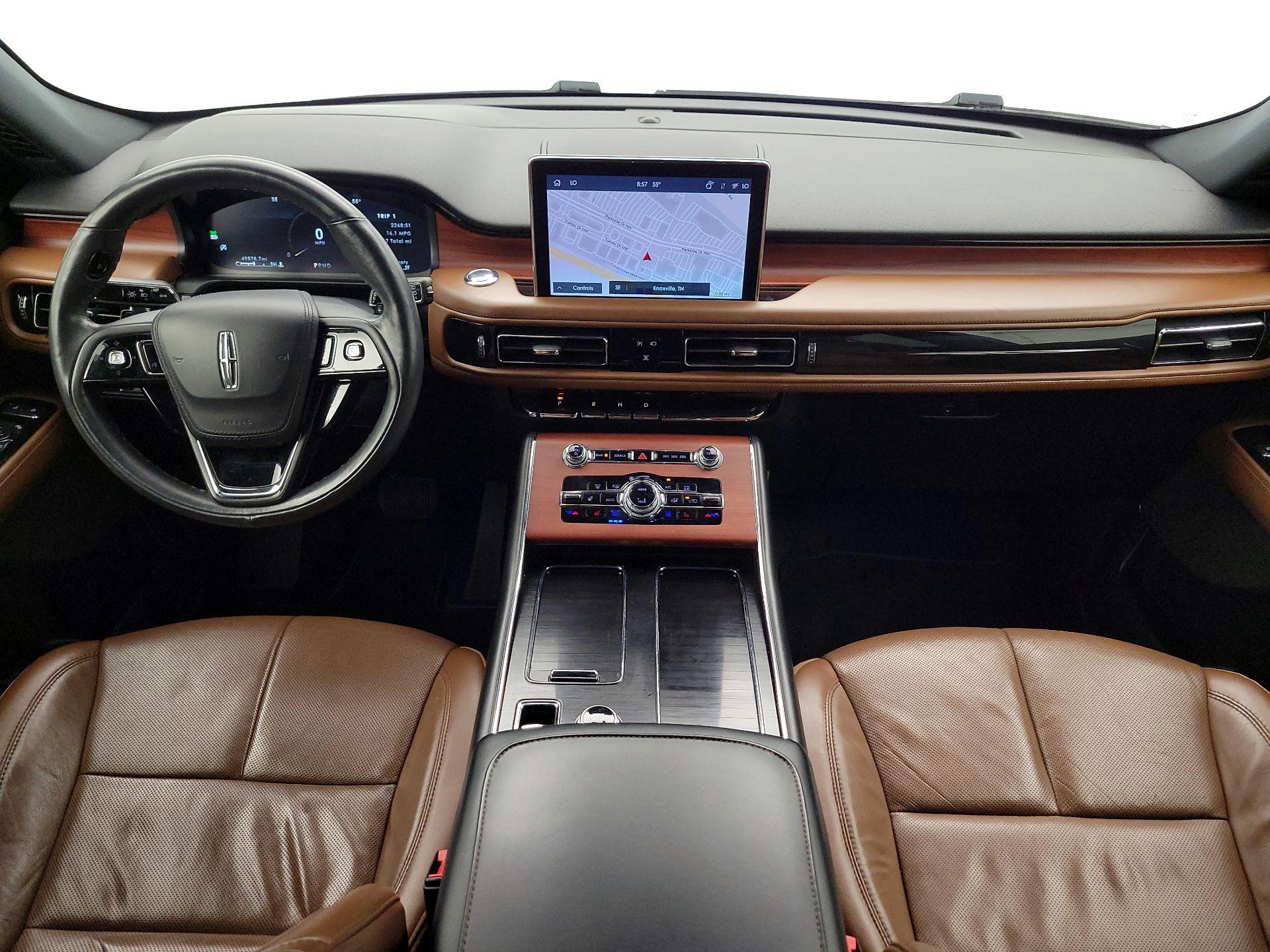 Thumbnail: 2022 Lincoln Aviator - 9