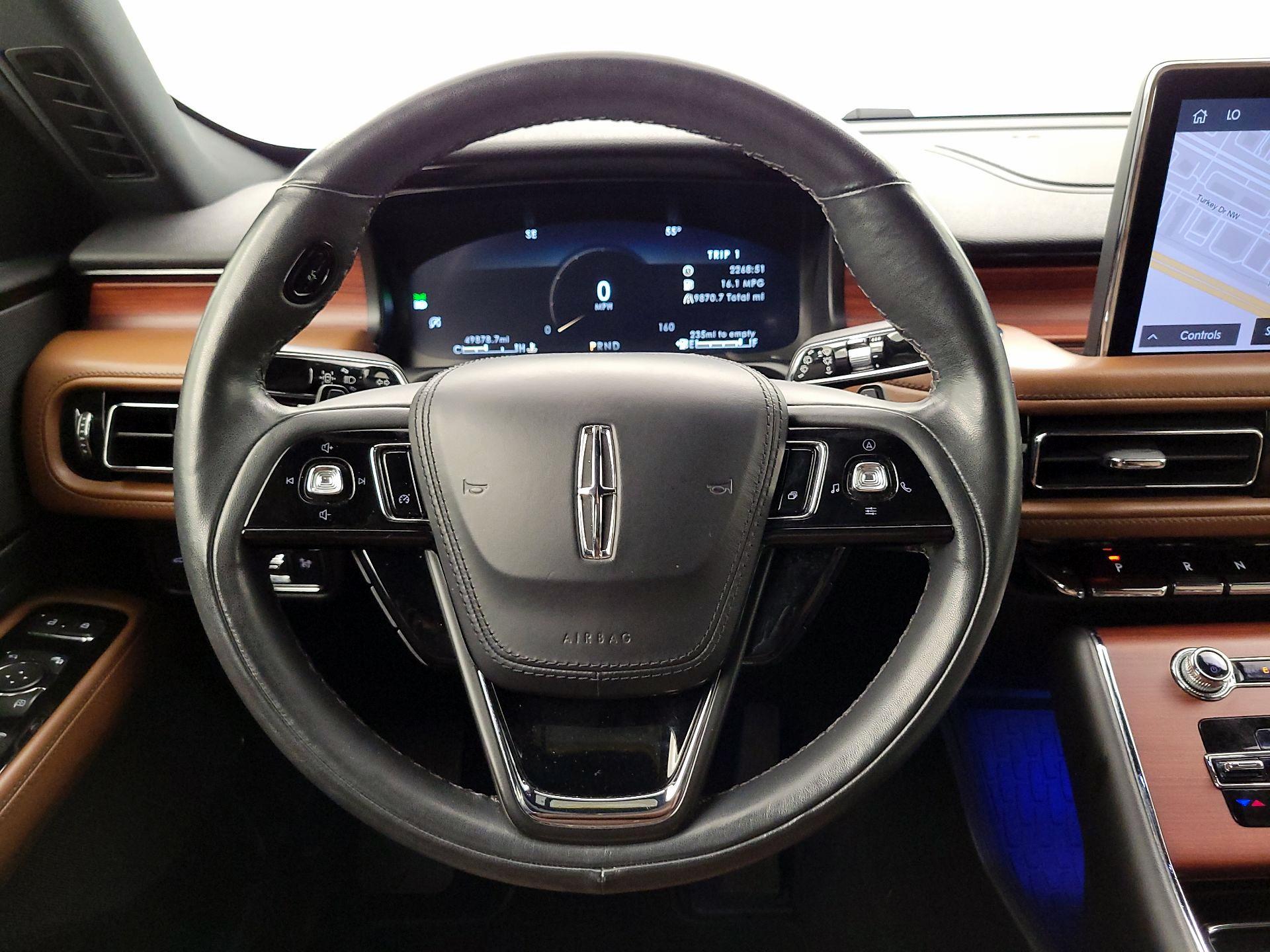 Thumbnail: 2022 Lincoln Aviator - 10