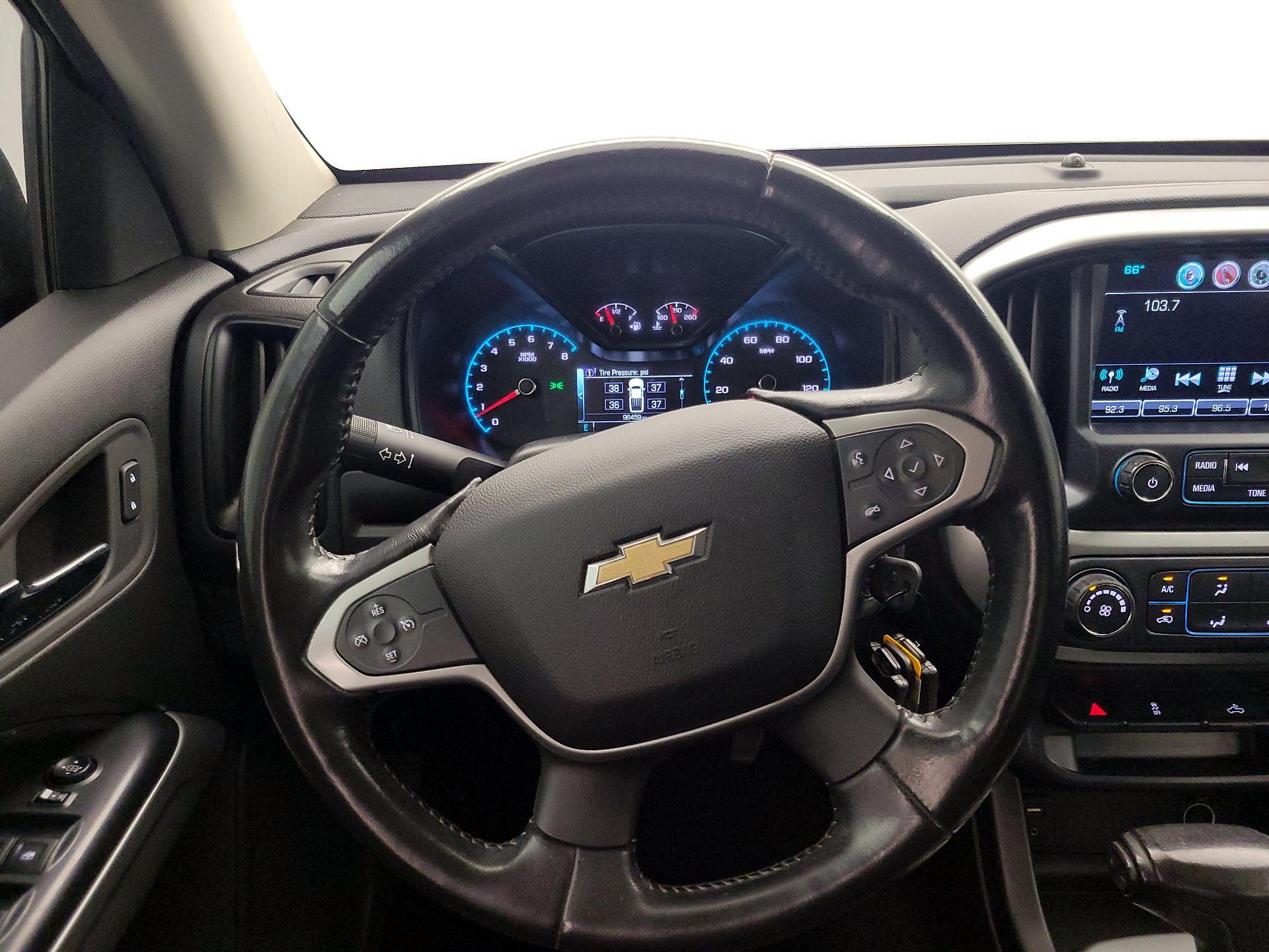 Thumbnail: 2017 Chevrolet Colorado - 10