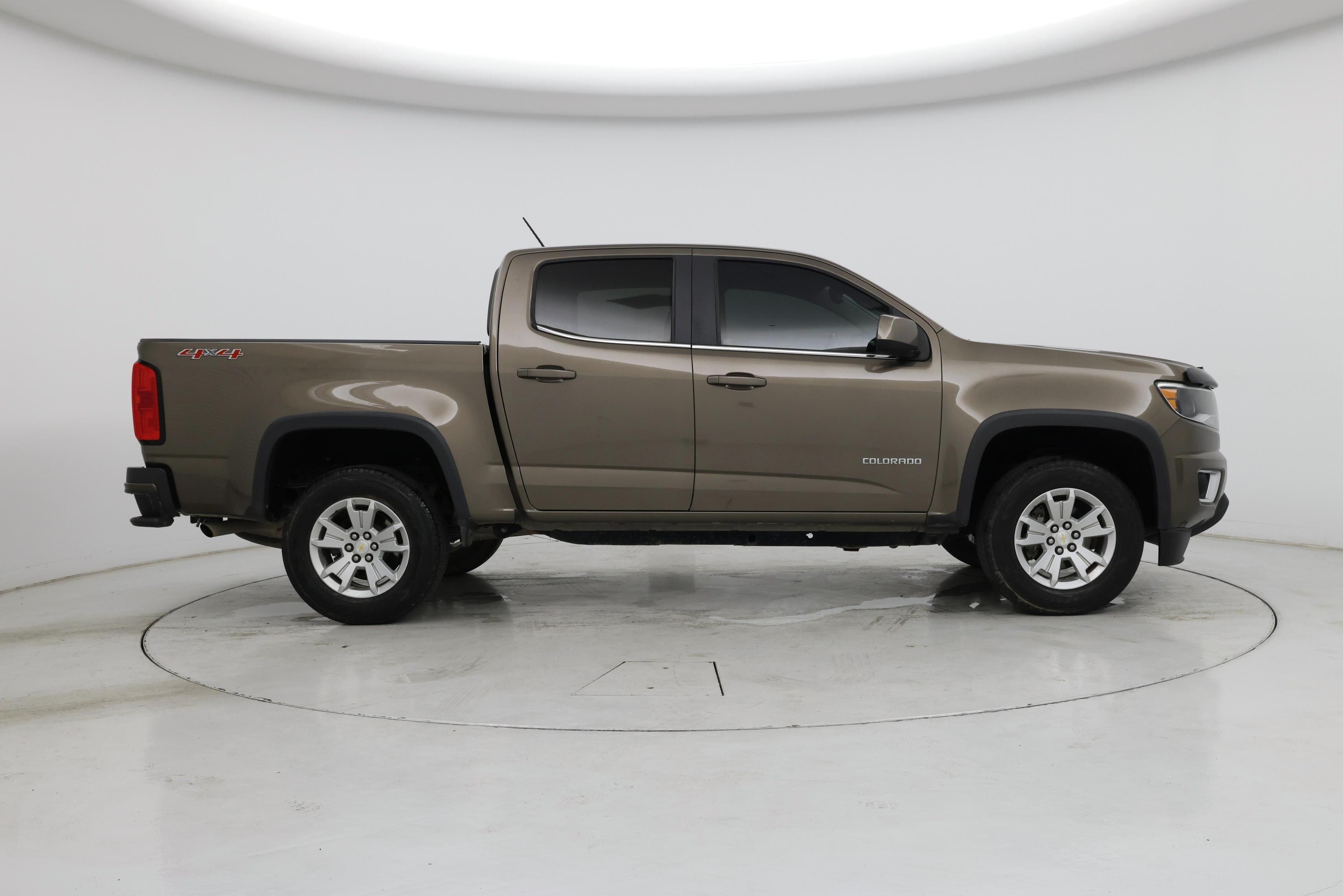 Thumbnail: 2017 Chevrolet Colorado - 7