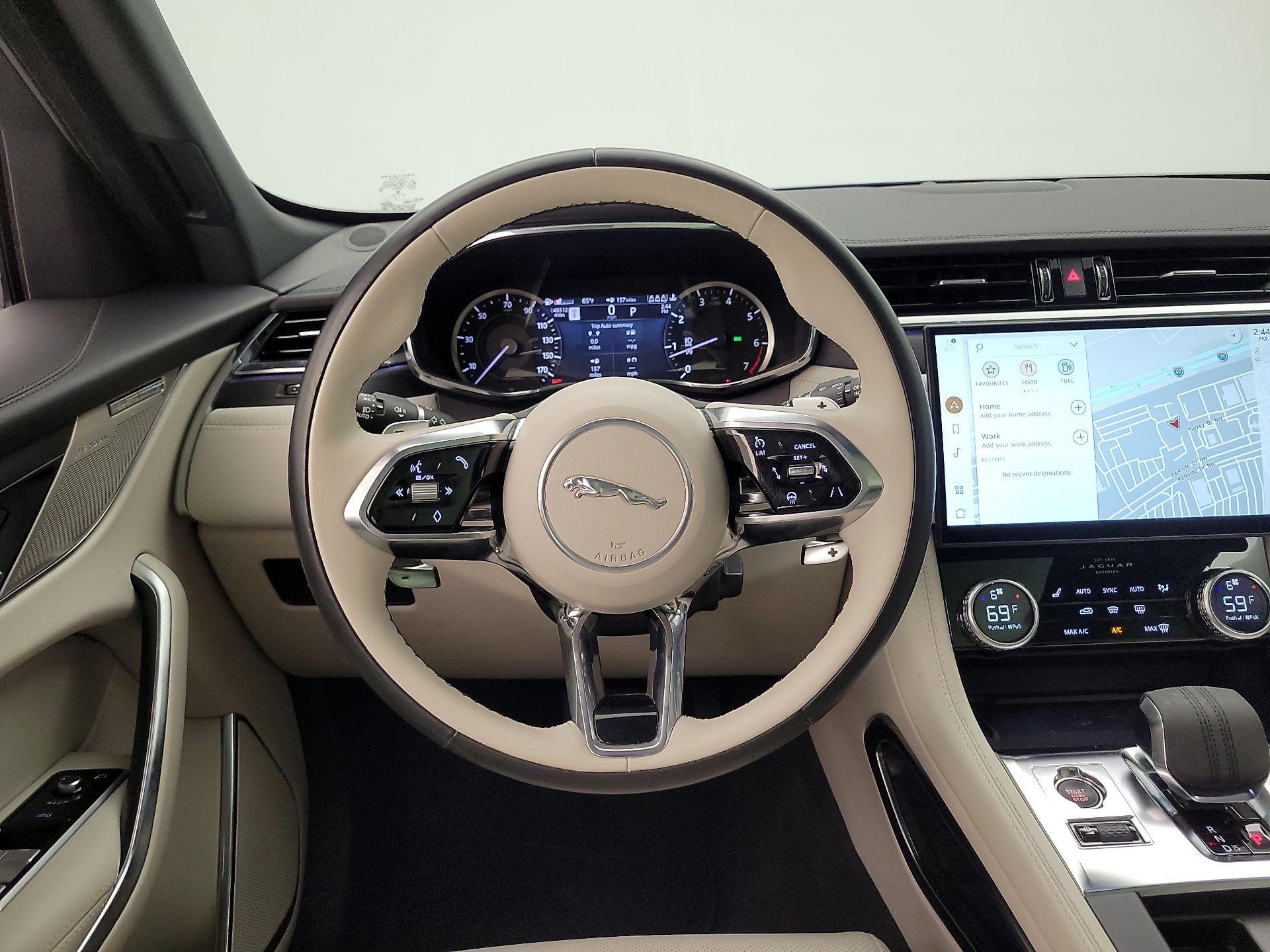 Thumbnail: 2023 Jaguar F-Pace - 10