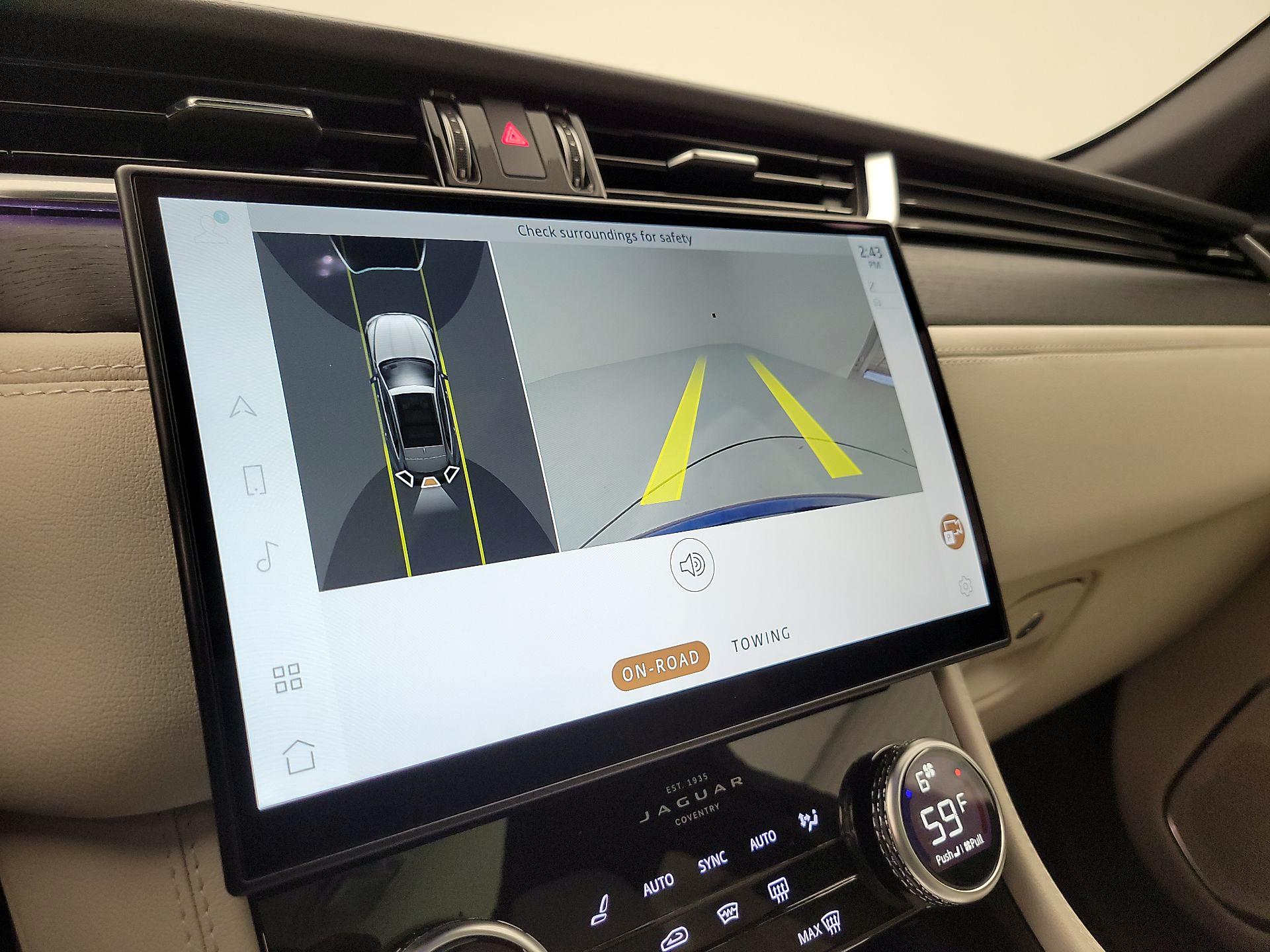 Thumbnail: 2023 Jaguar F-Pace - 15