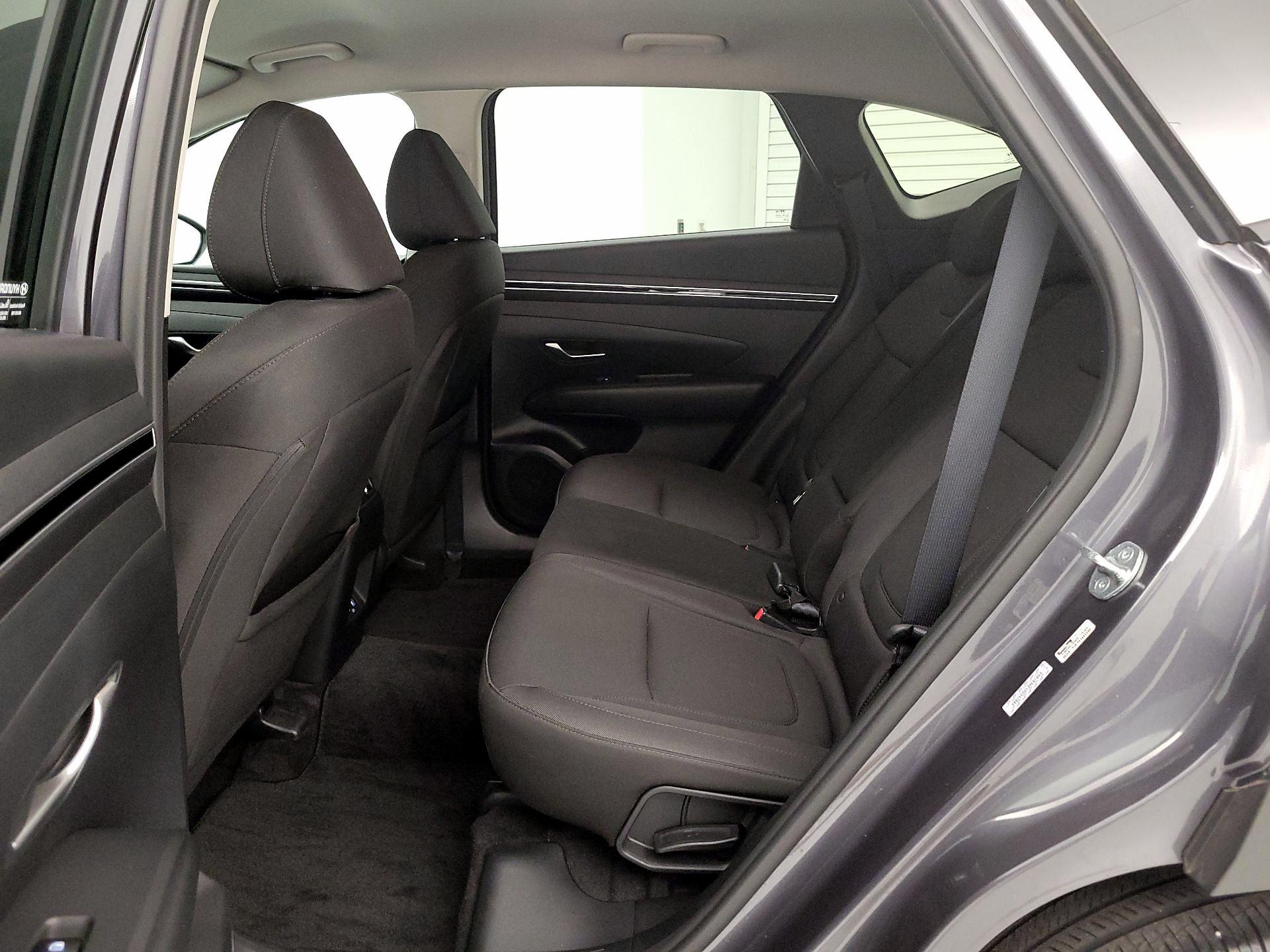 Thumbnail: 2023 Hyundai Tucson - 19