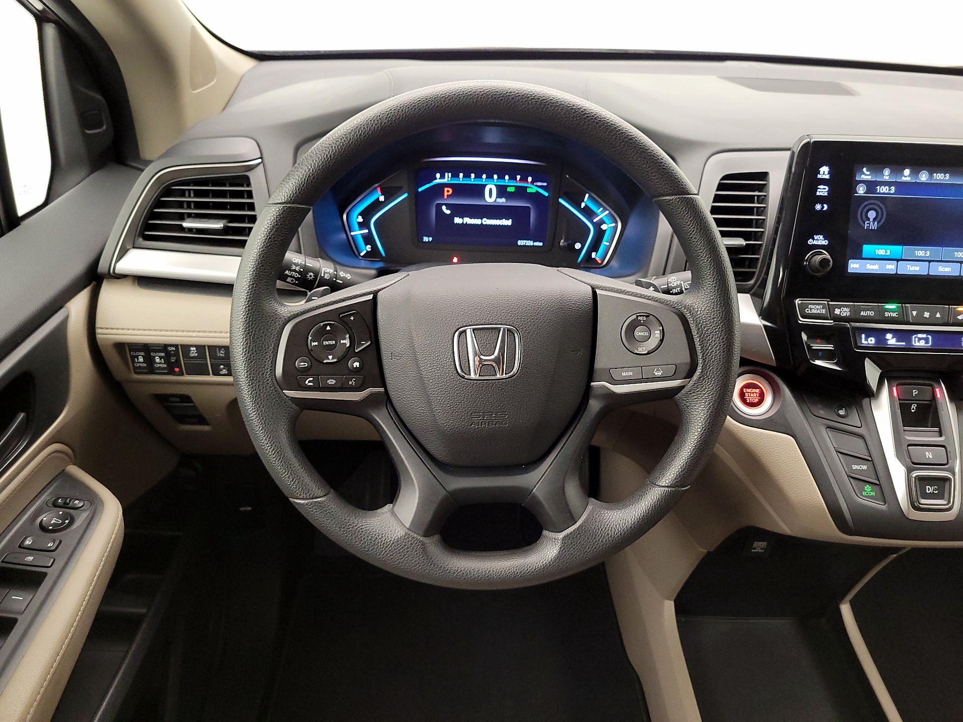 Thumbnail: 2018 Honda Odyssey - 10