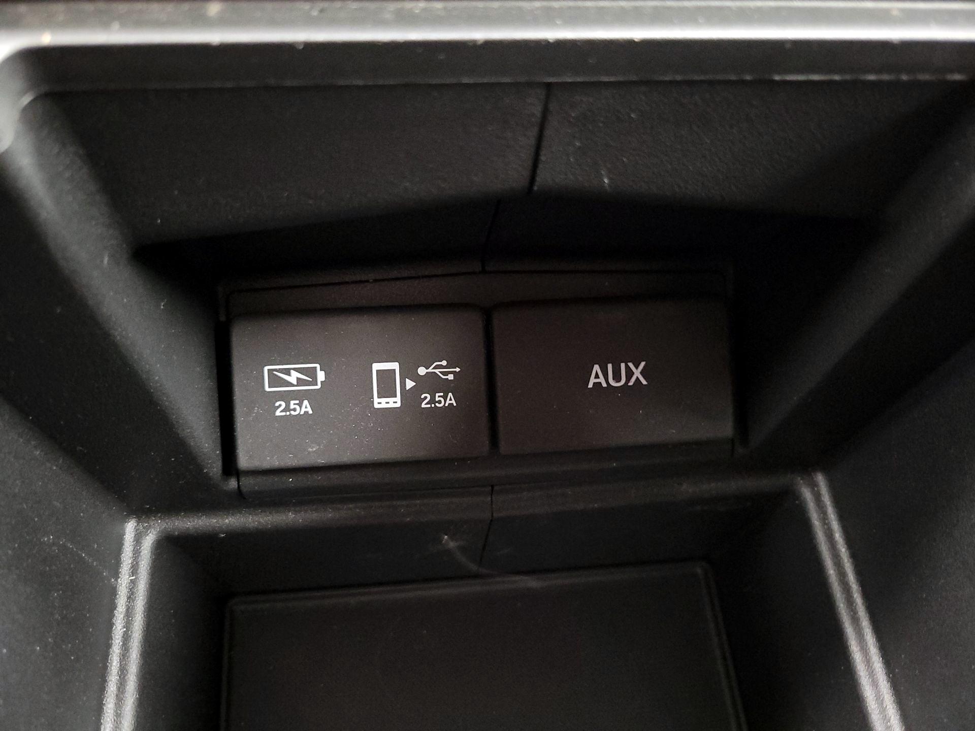 Thumbnail: 2018 Honda Odyssey - 18