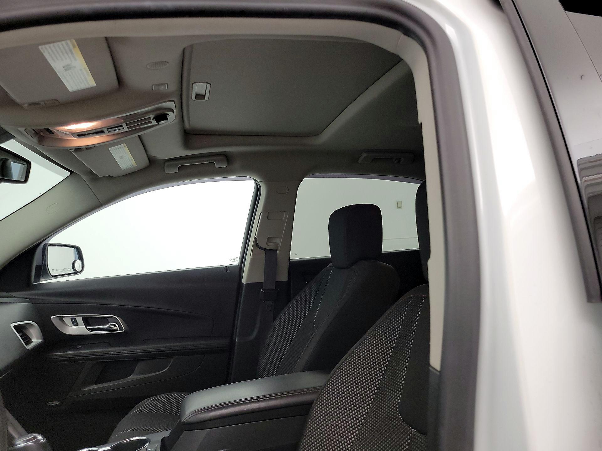 Thumbnail: 2017 Chevrolet Equinox - 20