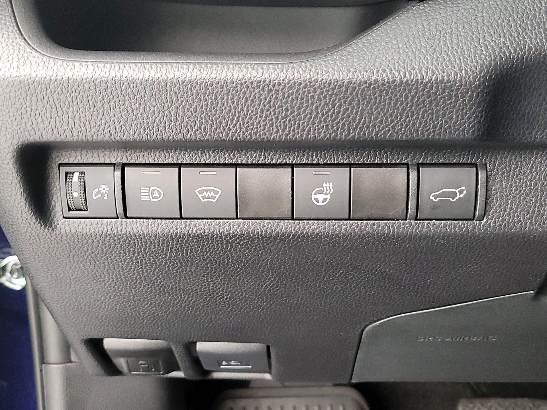 Thumbnail: 2024 Toyota RAV4 - 13