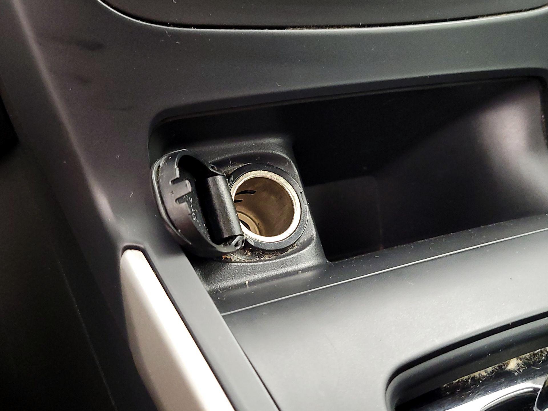 Thumbnail: 2019 Nissan Sentra - 18