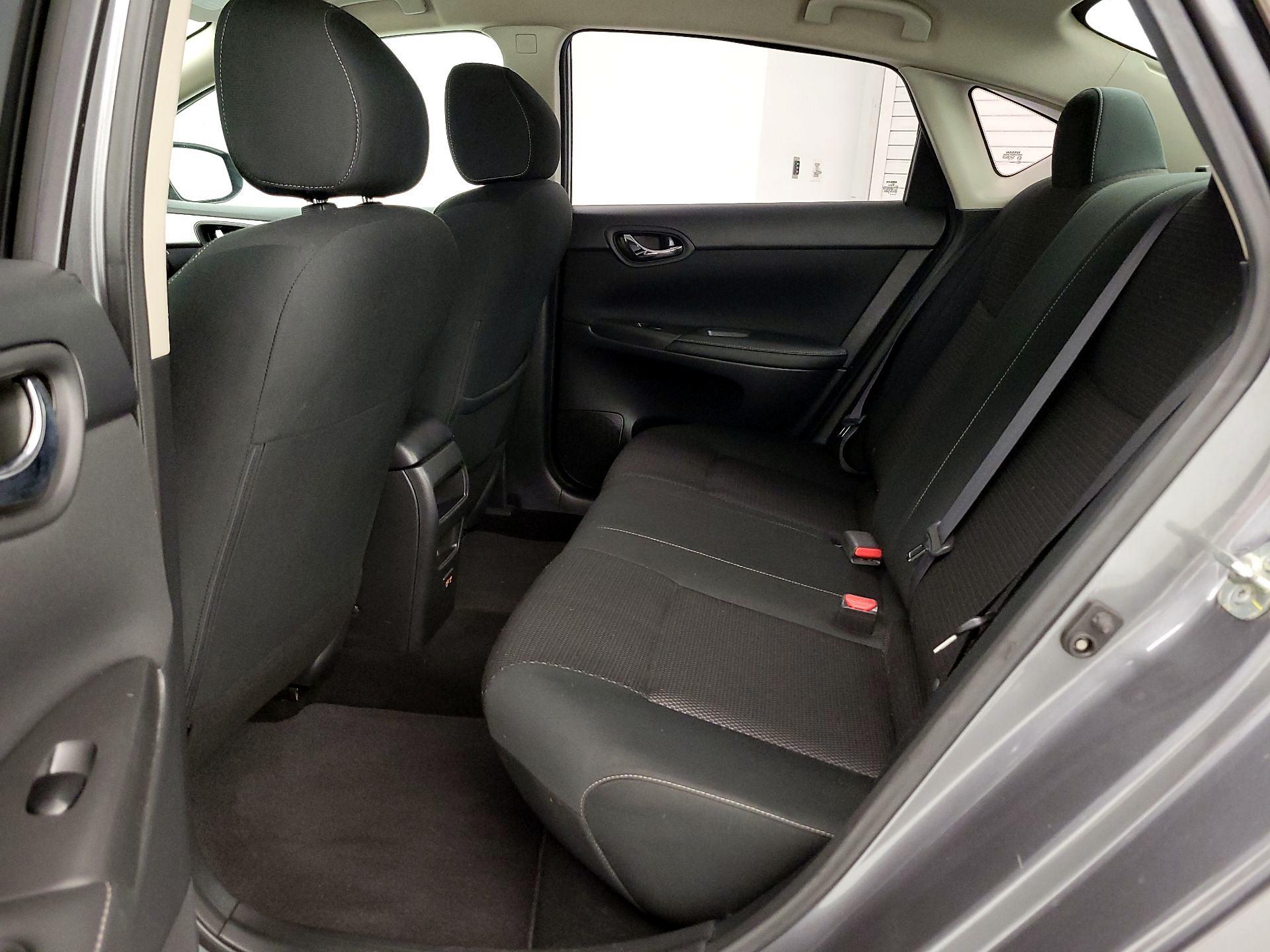 Thumbnail: 2019 Nissan Sentra - 19