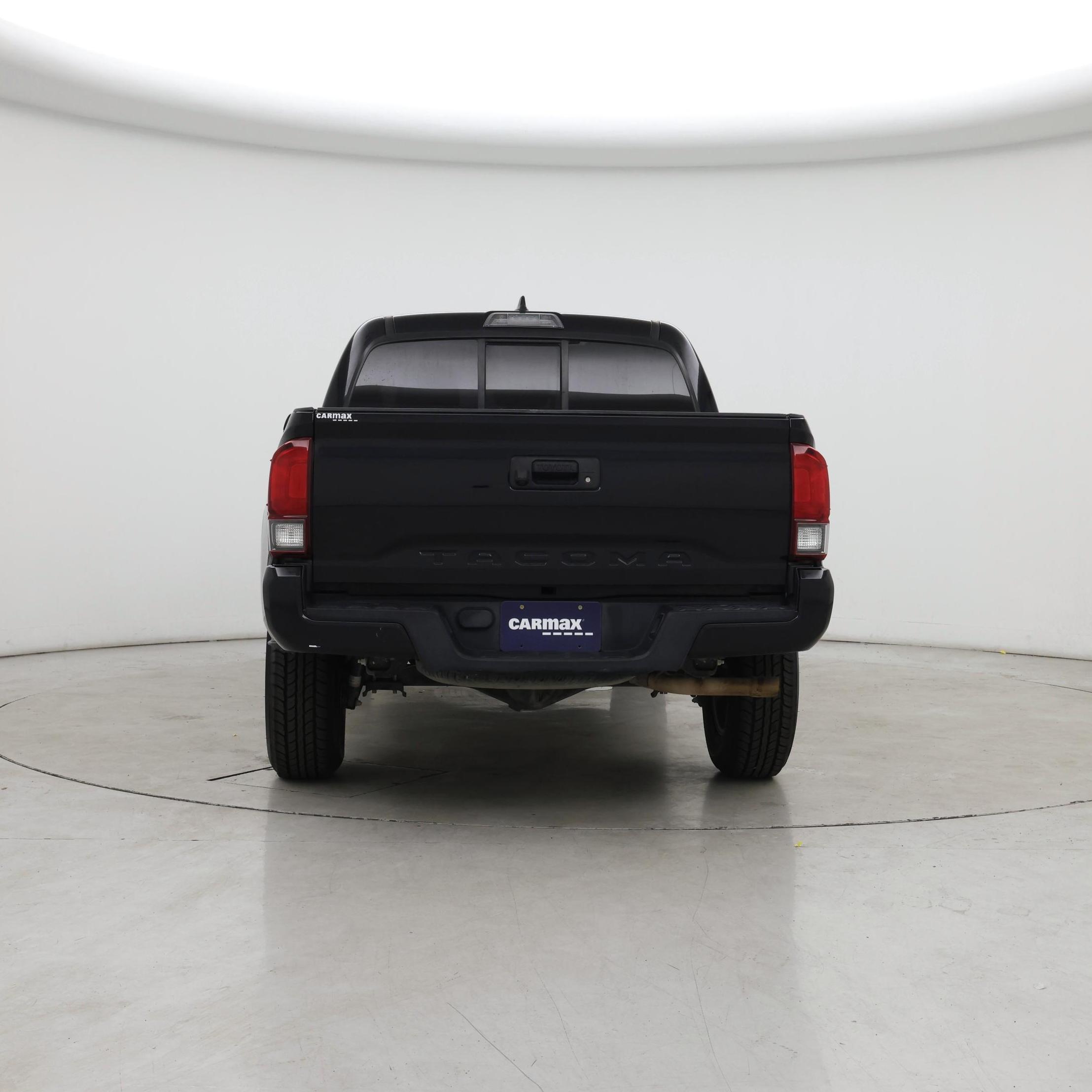 Thumbnail: 2019 Toyota Tacoma - 6