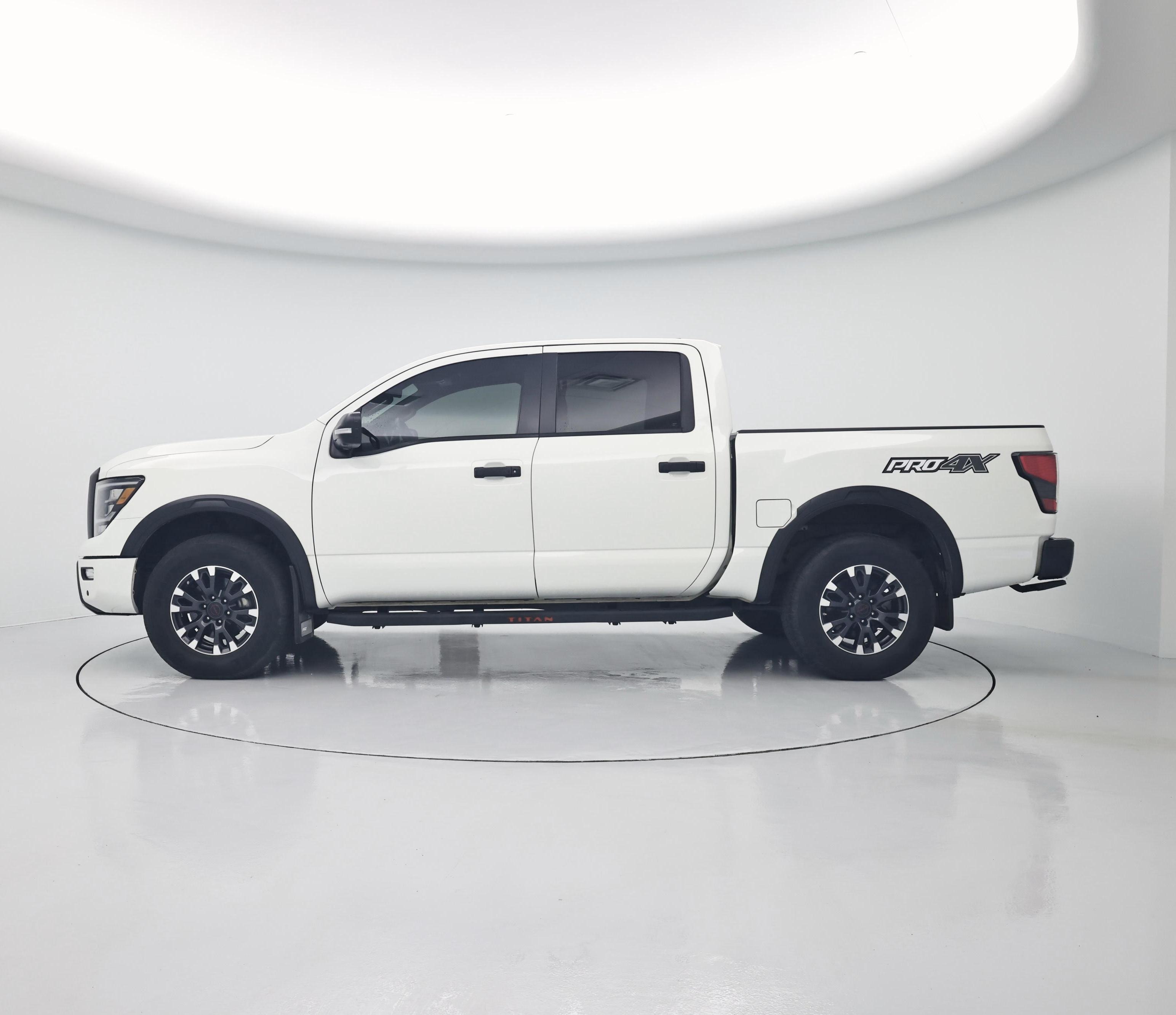 Thumbnail: 2023 Nissan Titan - 3