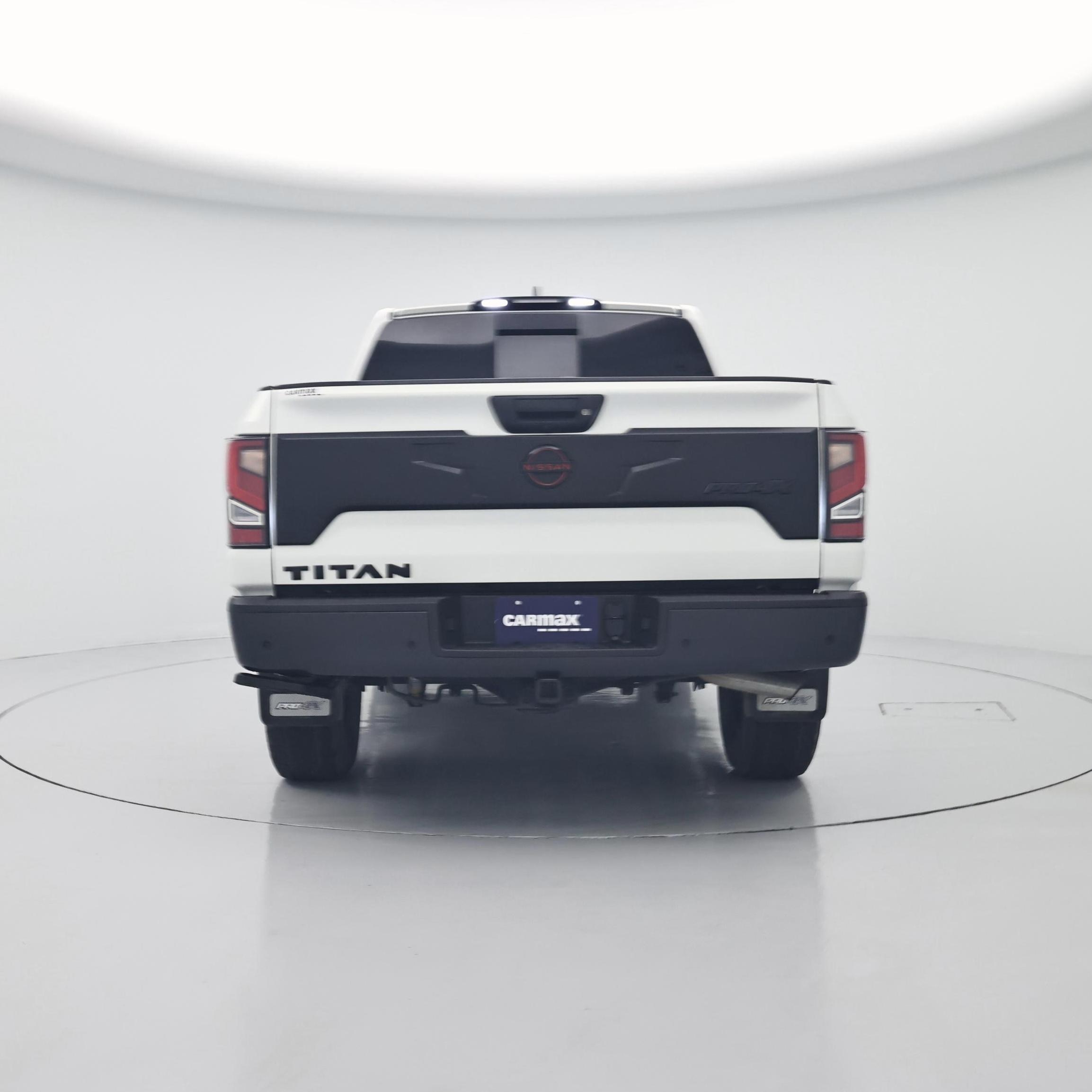 Thumbnail: 2023 Nissan Titan - 6