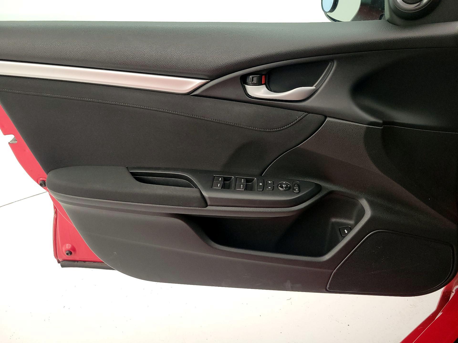 Thumbnail: 2018 Honda Civic - 12