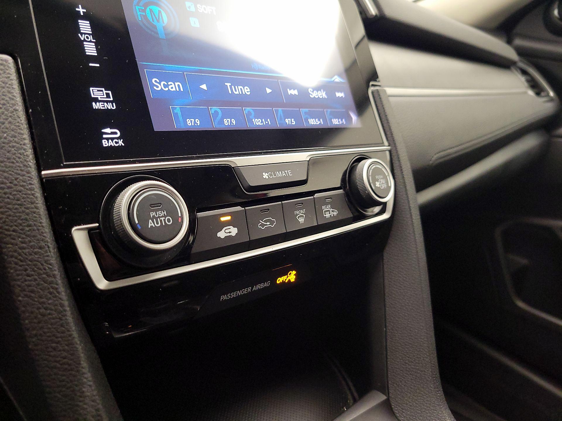 Thumbnail: 2018 Honda Civic - 16