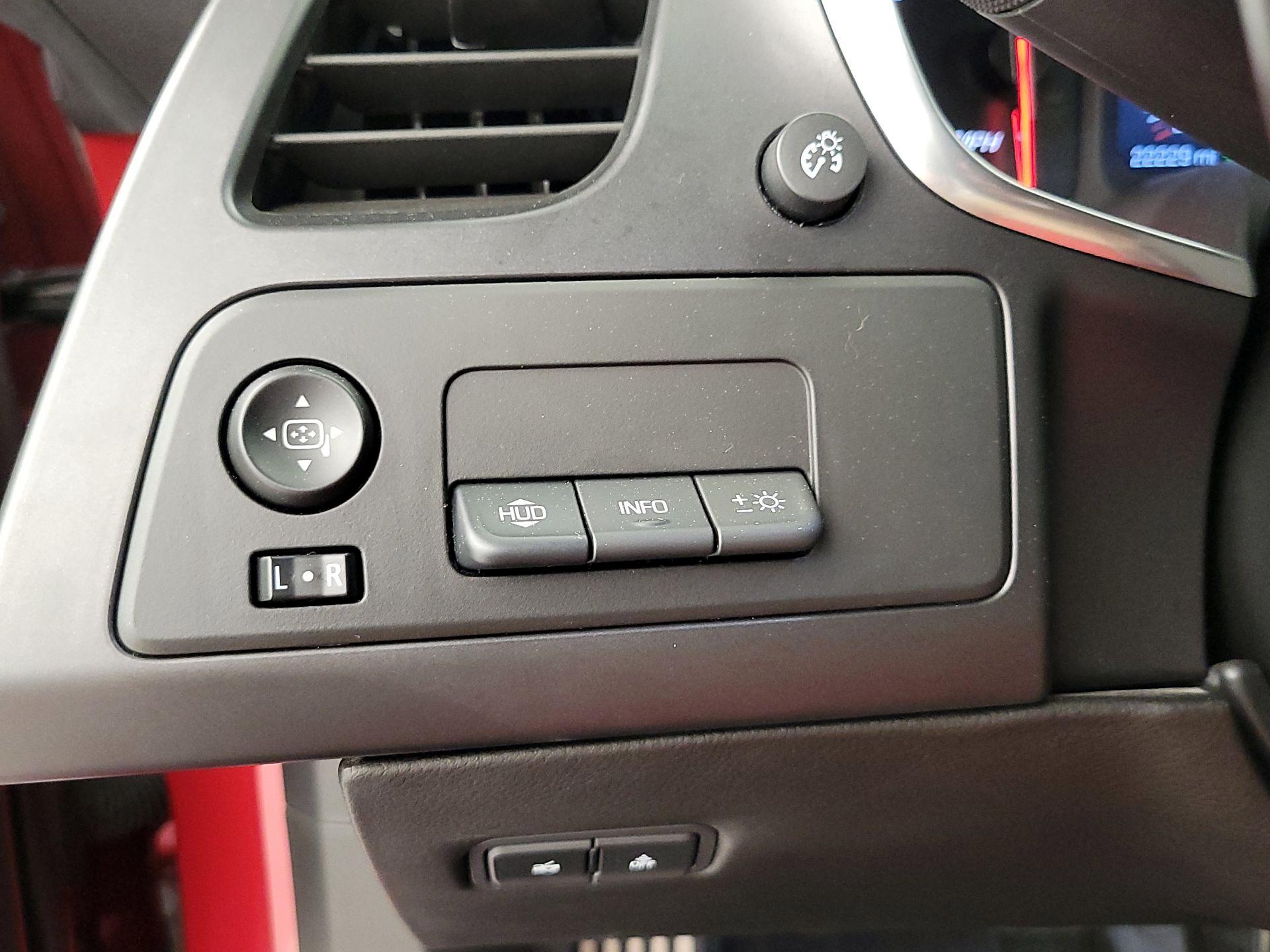 Thumbnail: 2015 Chevrolet Corvette - 13