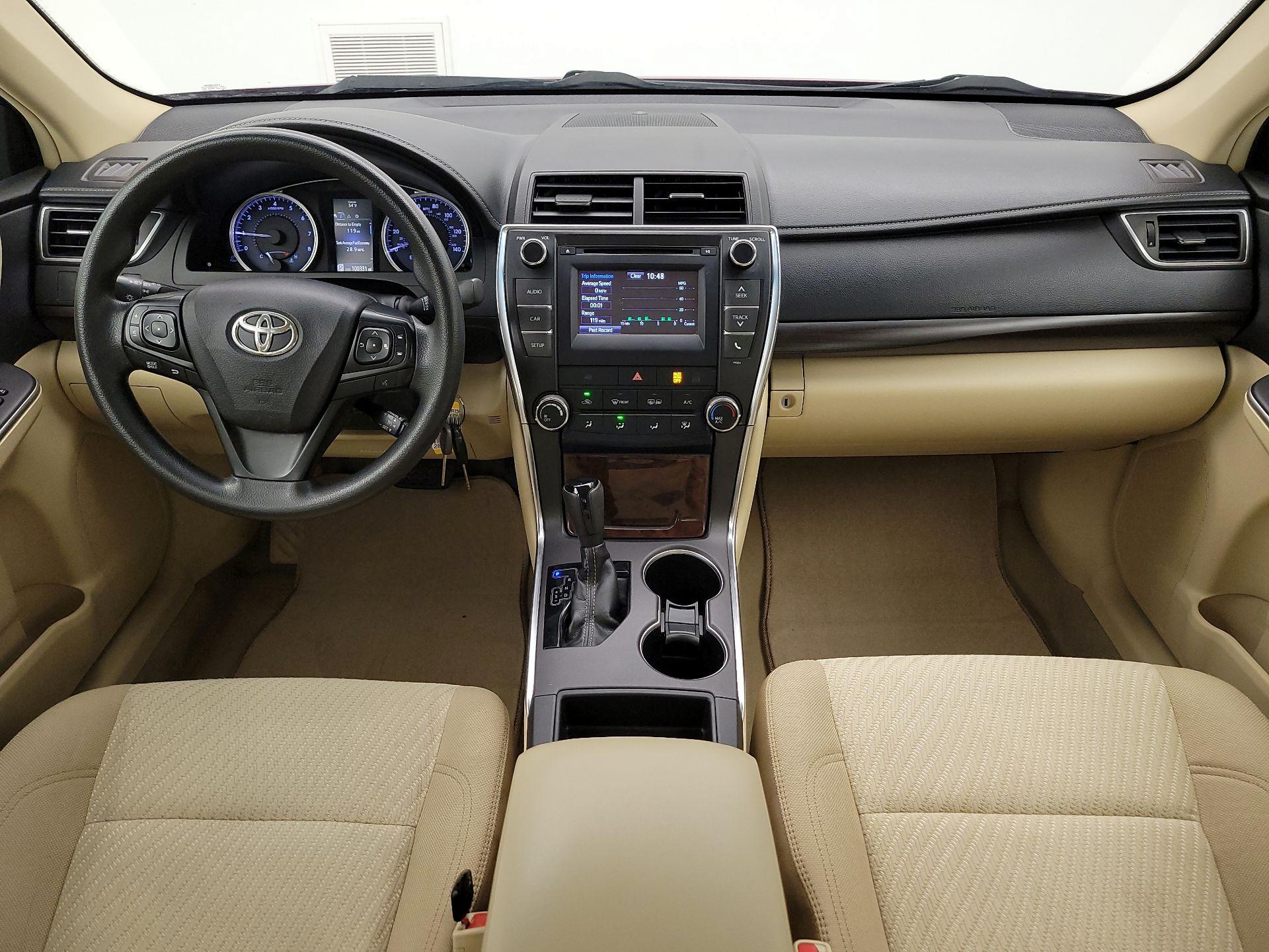 Thumbnail: 2016 Toyota Camry - 9