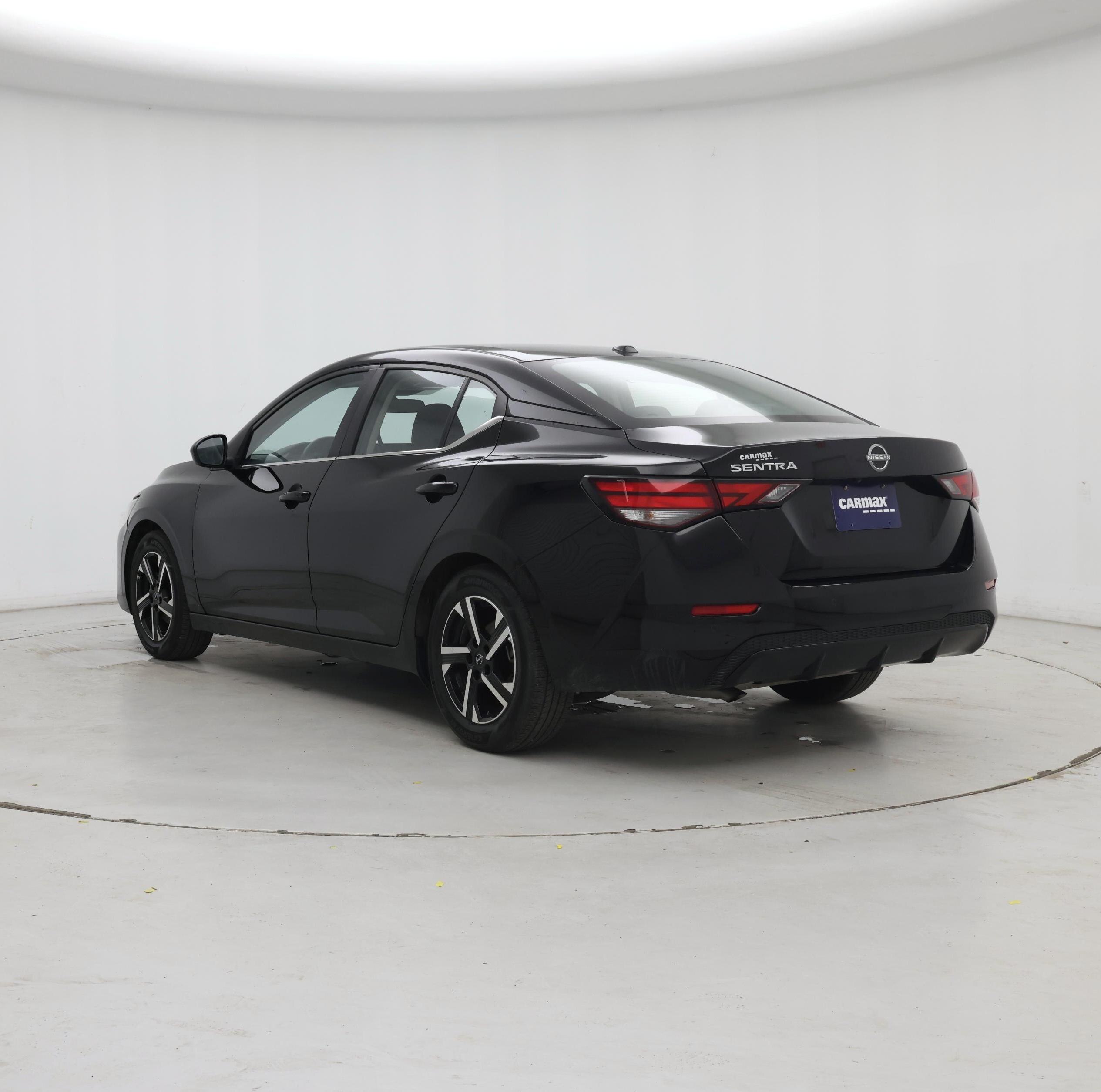 Thumbnail: 2025 Nissan Sentra - 2