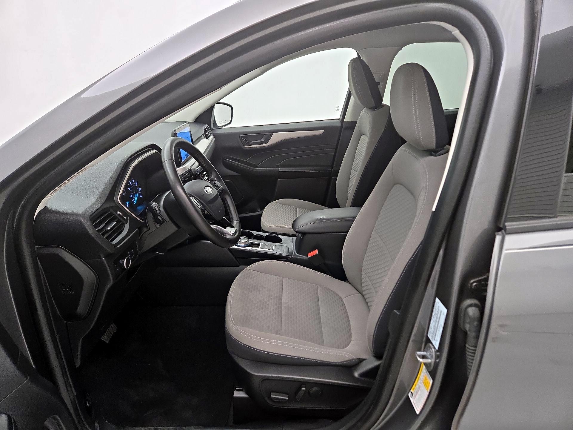 Thumbnail: 2022 Ford Escape - 11