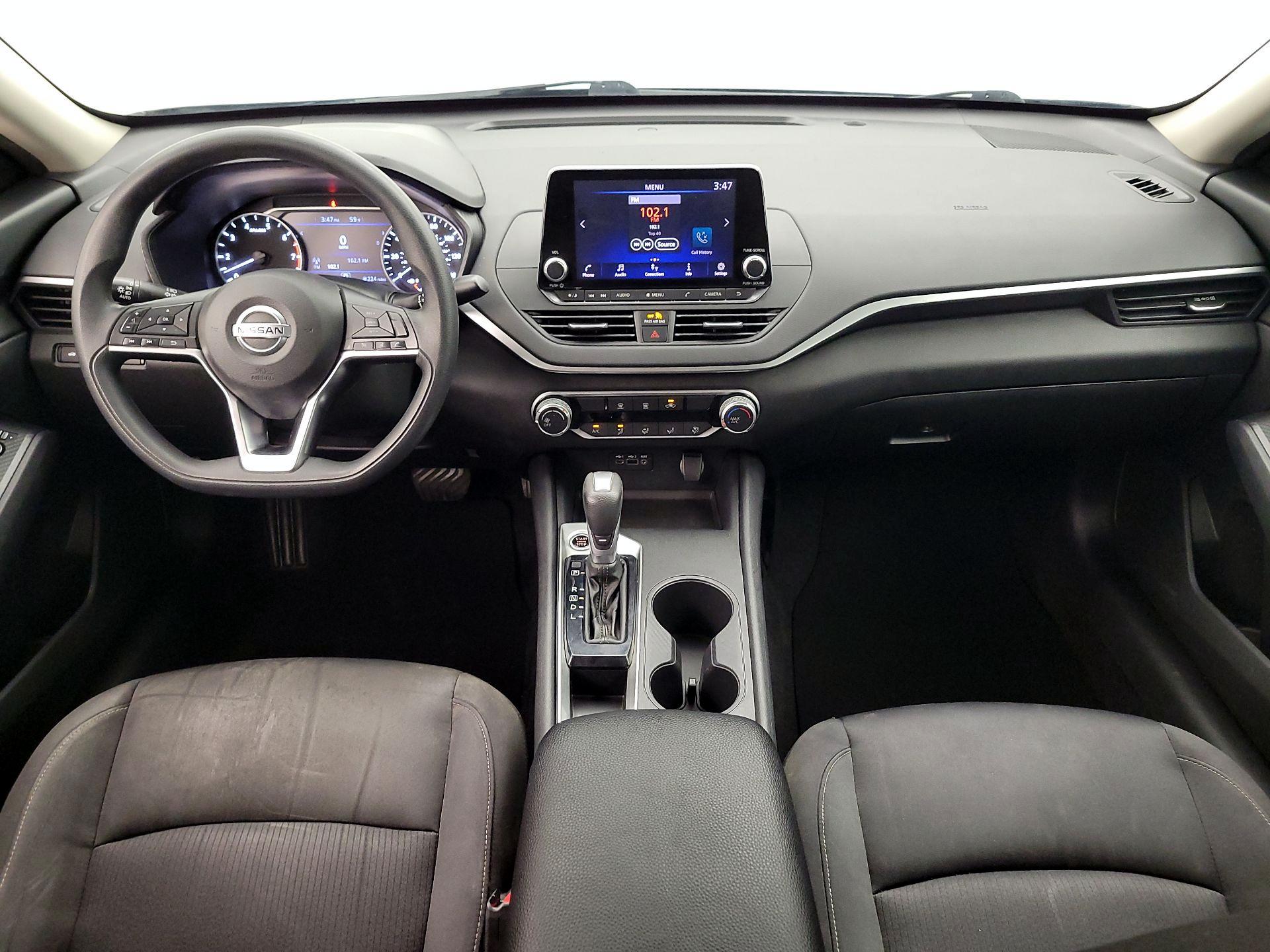 Thumbnail: 2019 Nissan Altima - 9