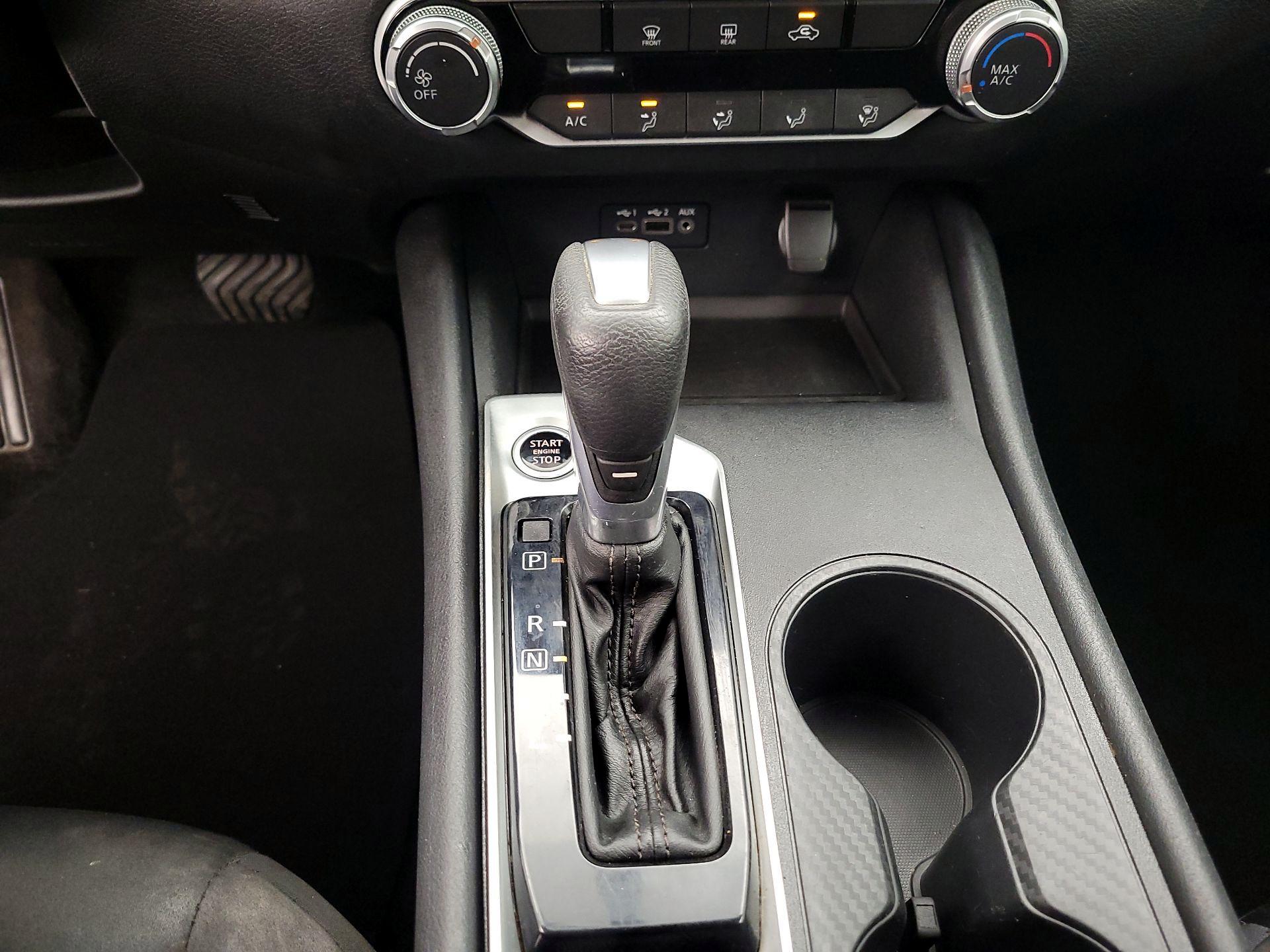 Thumbnail: 2019 Nissan Altima - 17