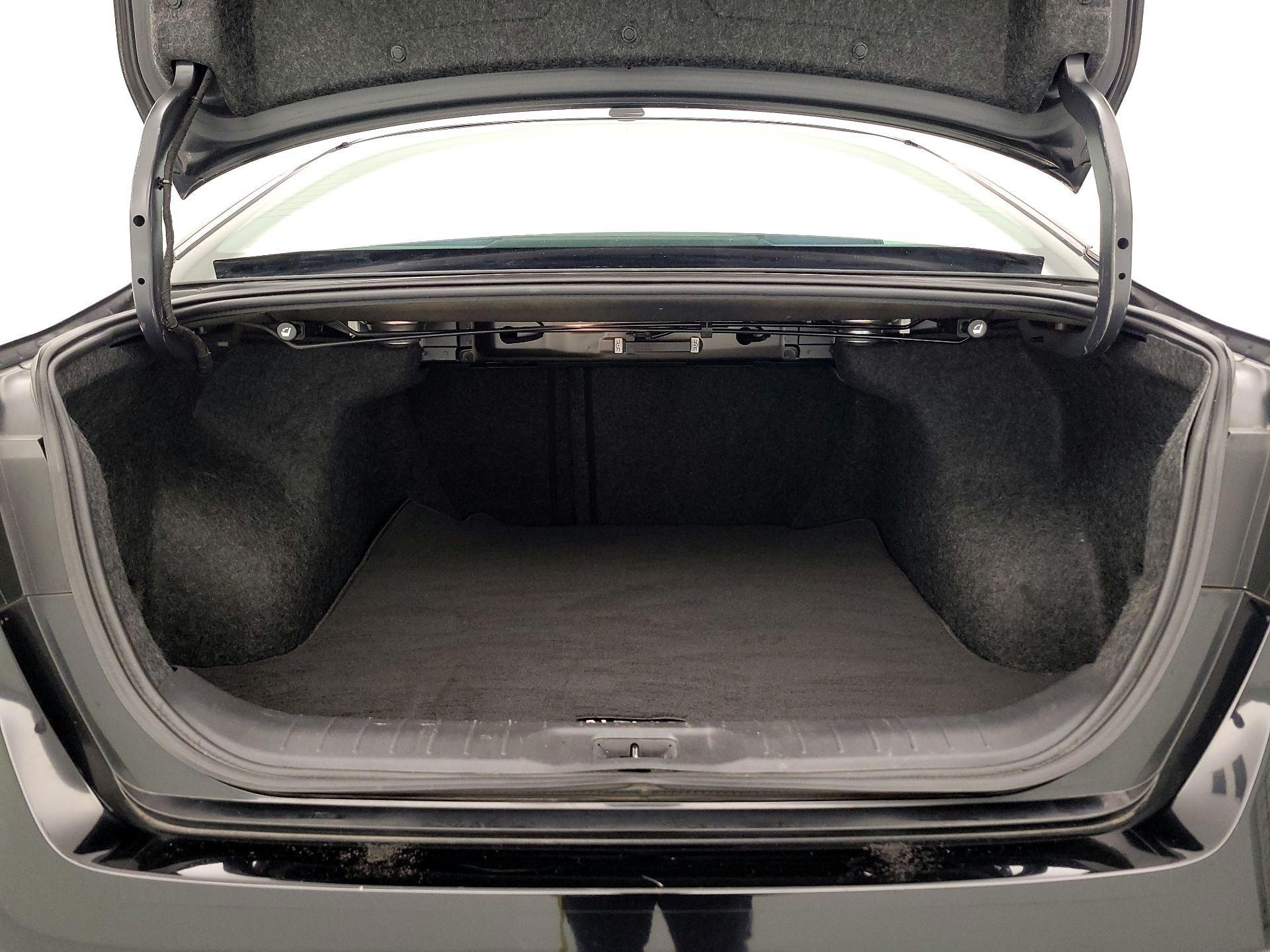 Thumbnail: 2019 Nissan Altima - 20