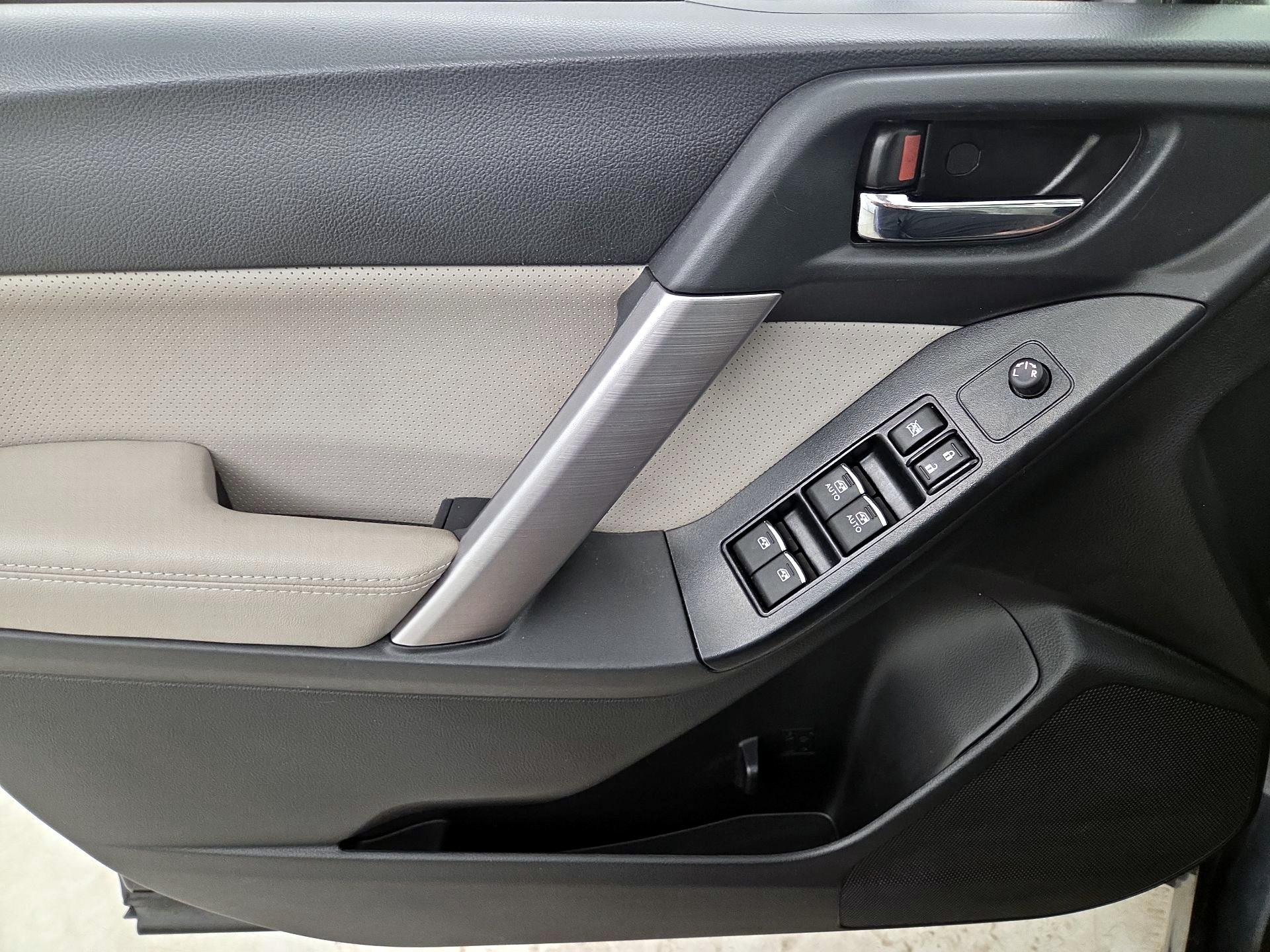 Thumbnail: 2018 Subaru Forester - 12