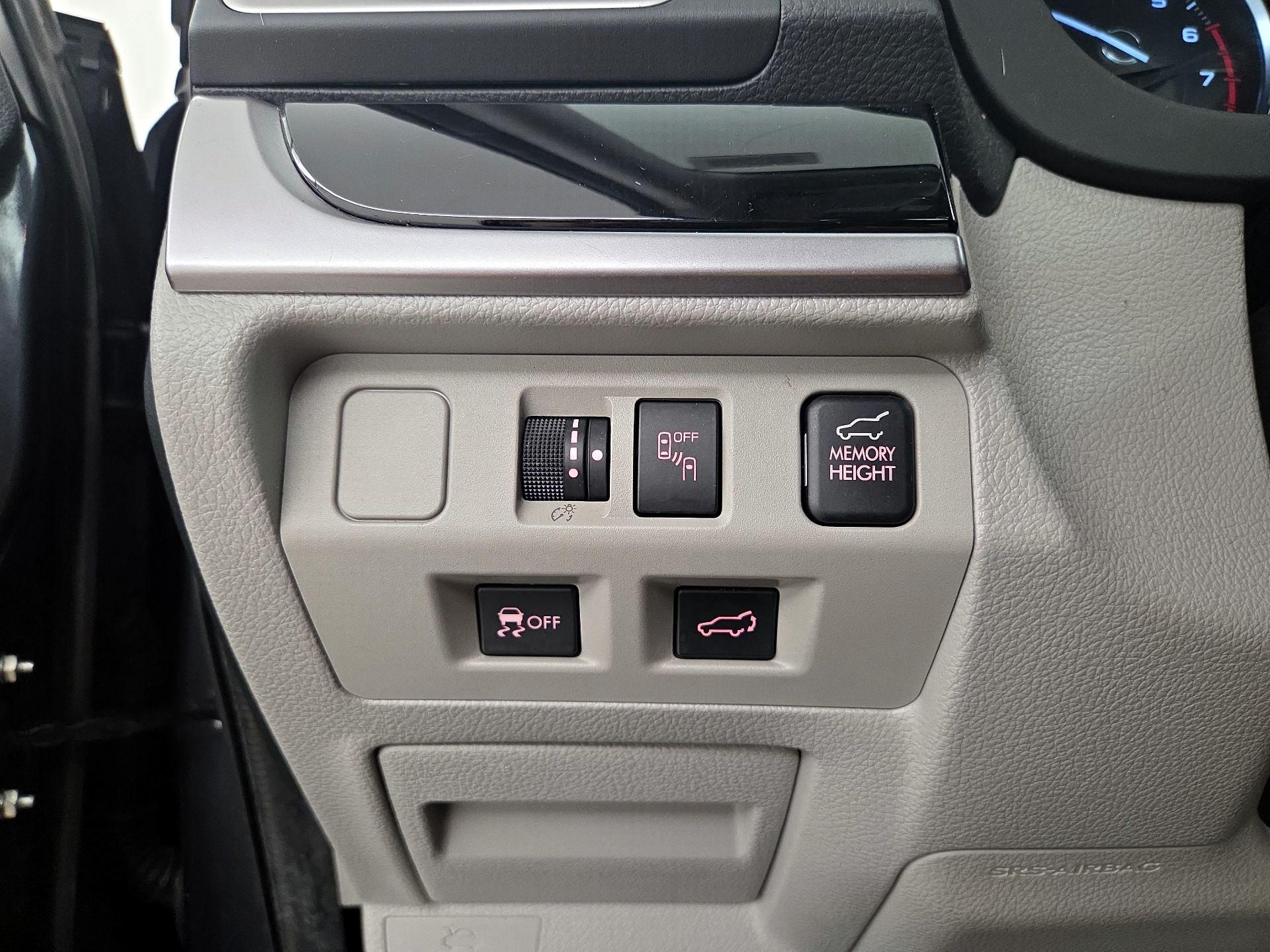 Thumbnail: 2018 Subaru Forester - 13