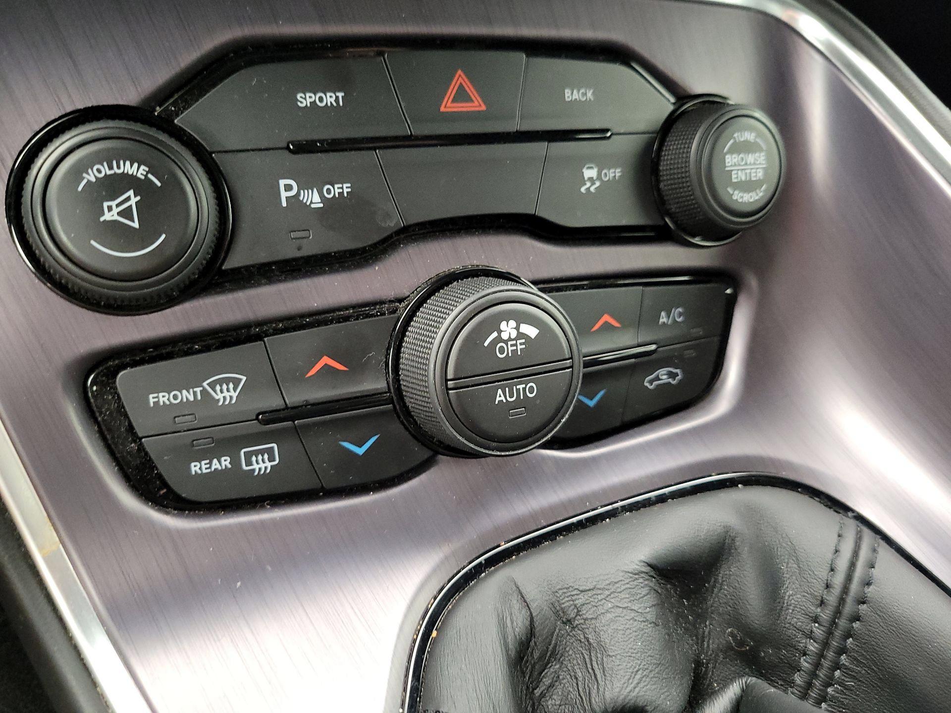 Thumbnail: 2016 Dodge Challenger - 16